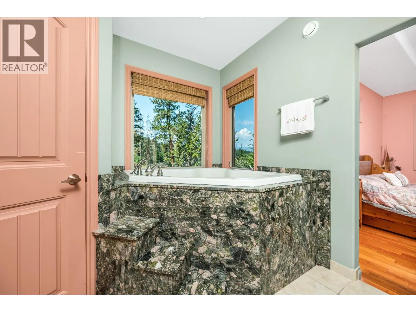9265 Kokanee Road