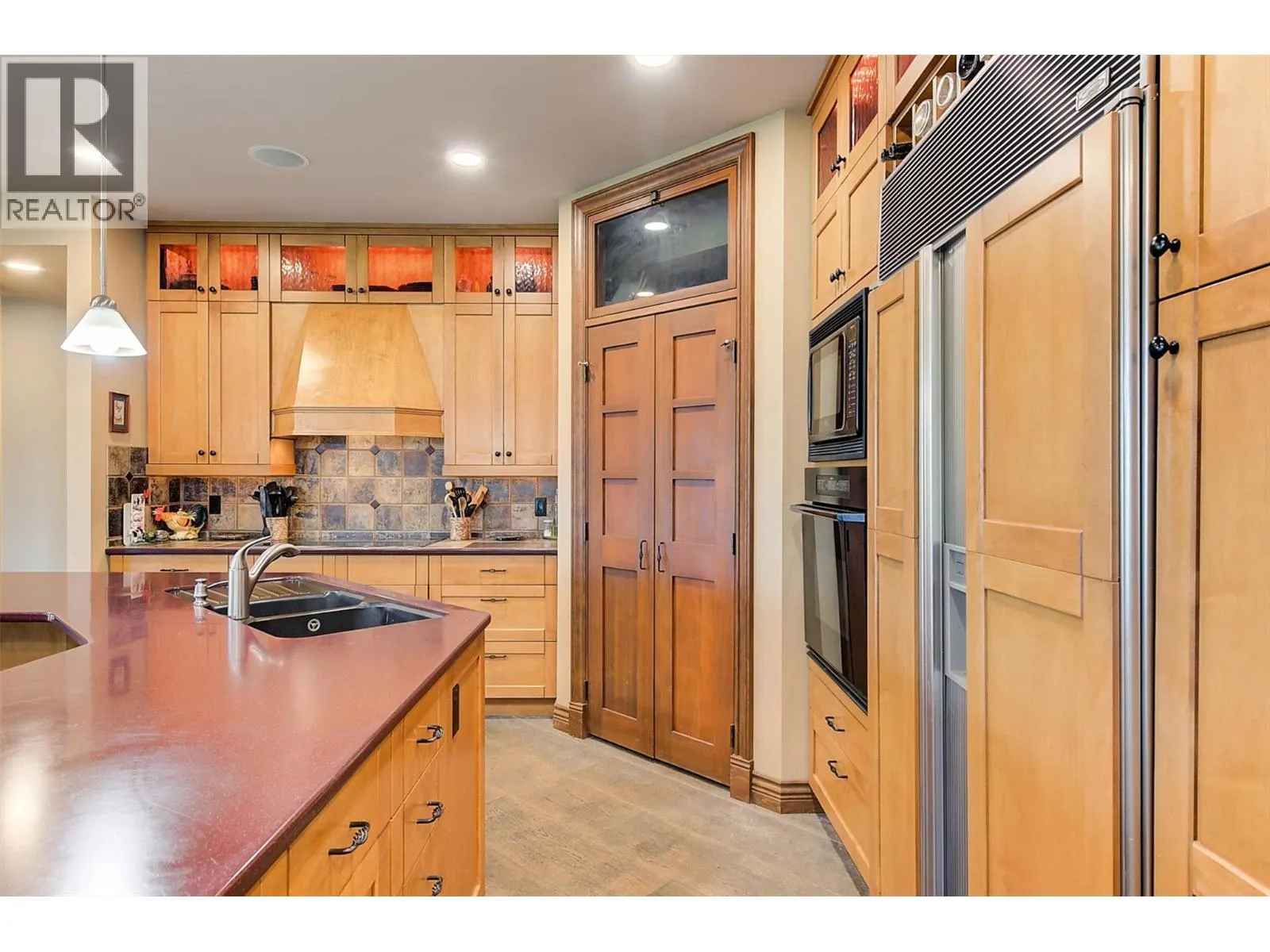 1306 Huckleberry Road