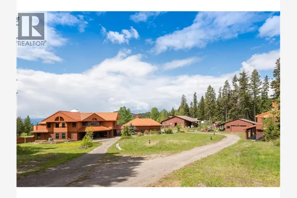 1306 Huckleberry Road