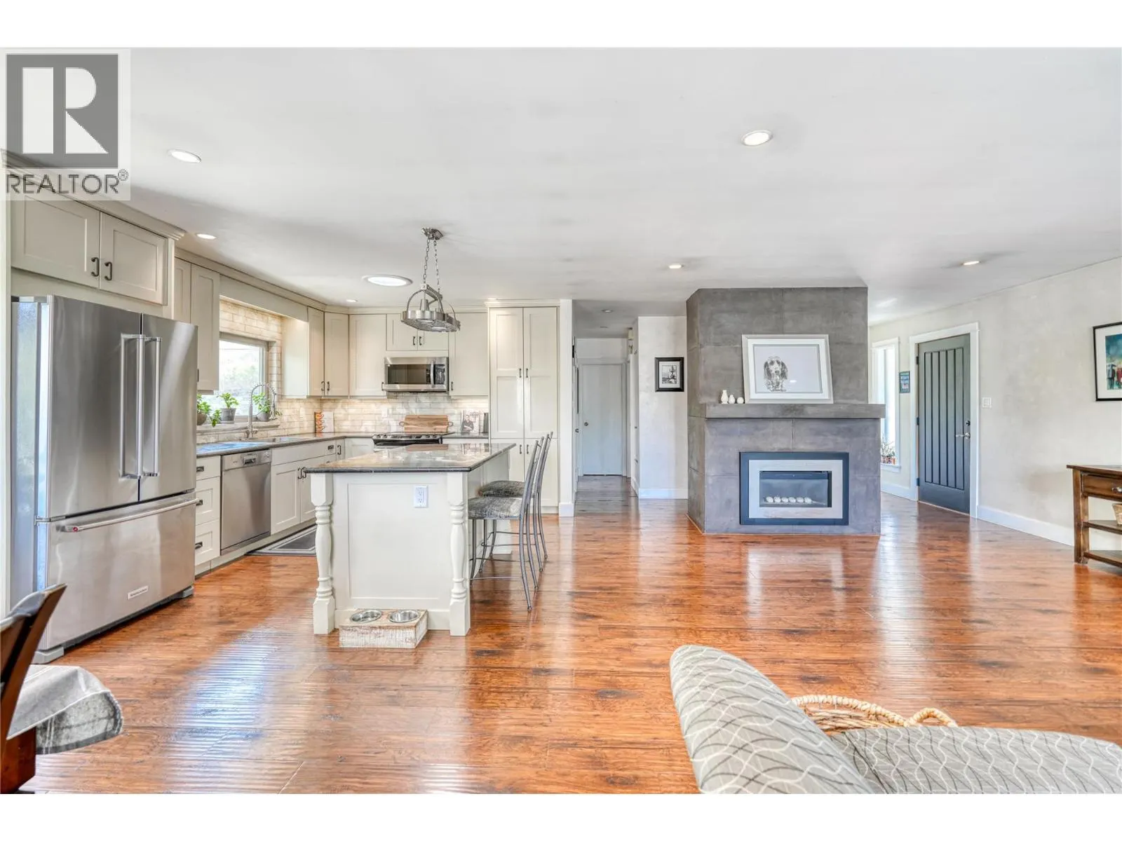 13316 Prairie Valley Road