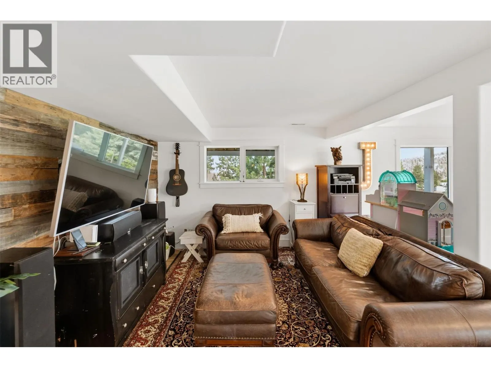 9331 CANYON VIEW Road