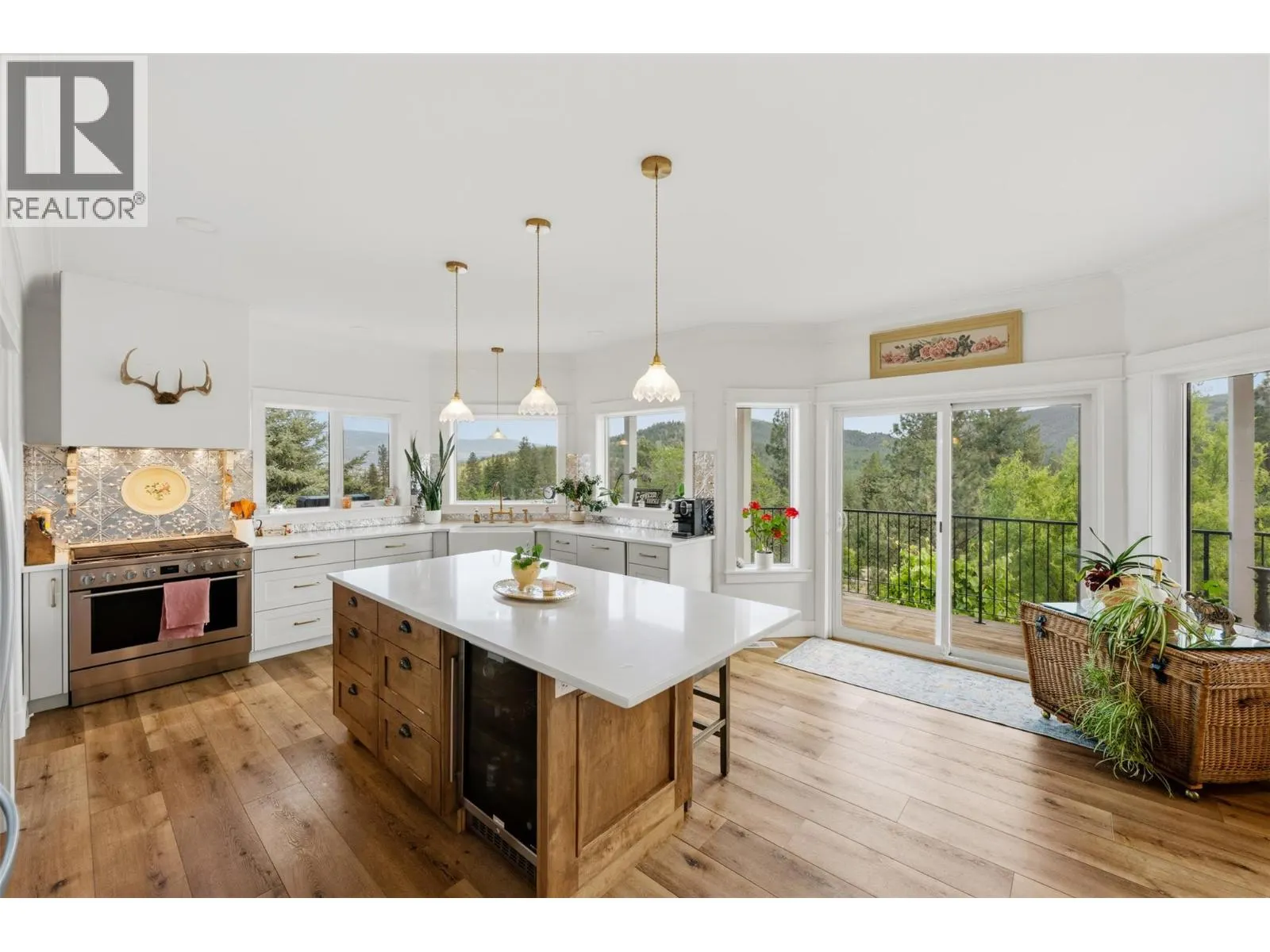 9331 CANYON VIEW Road