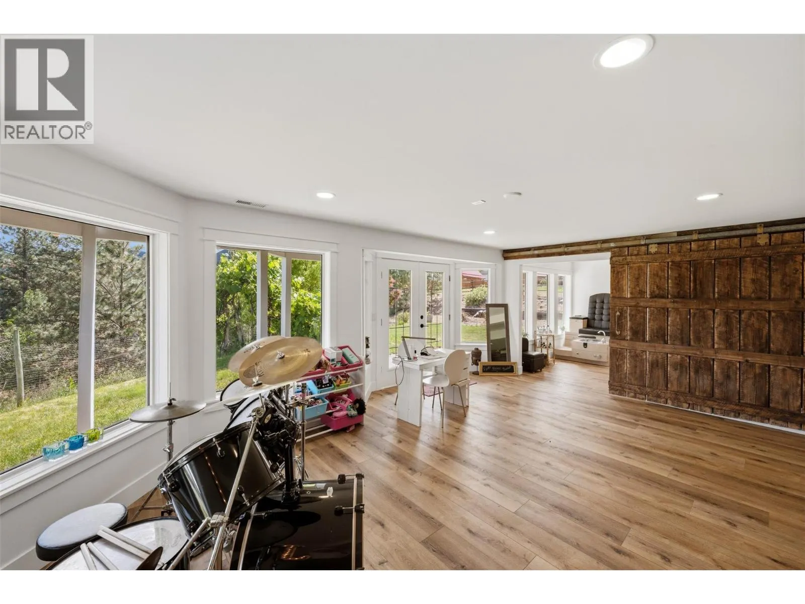 9331 CANYON VIEW Road