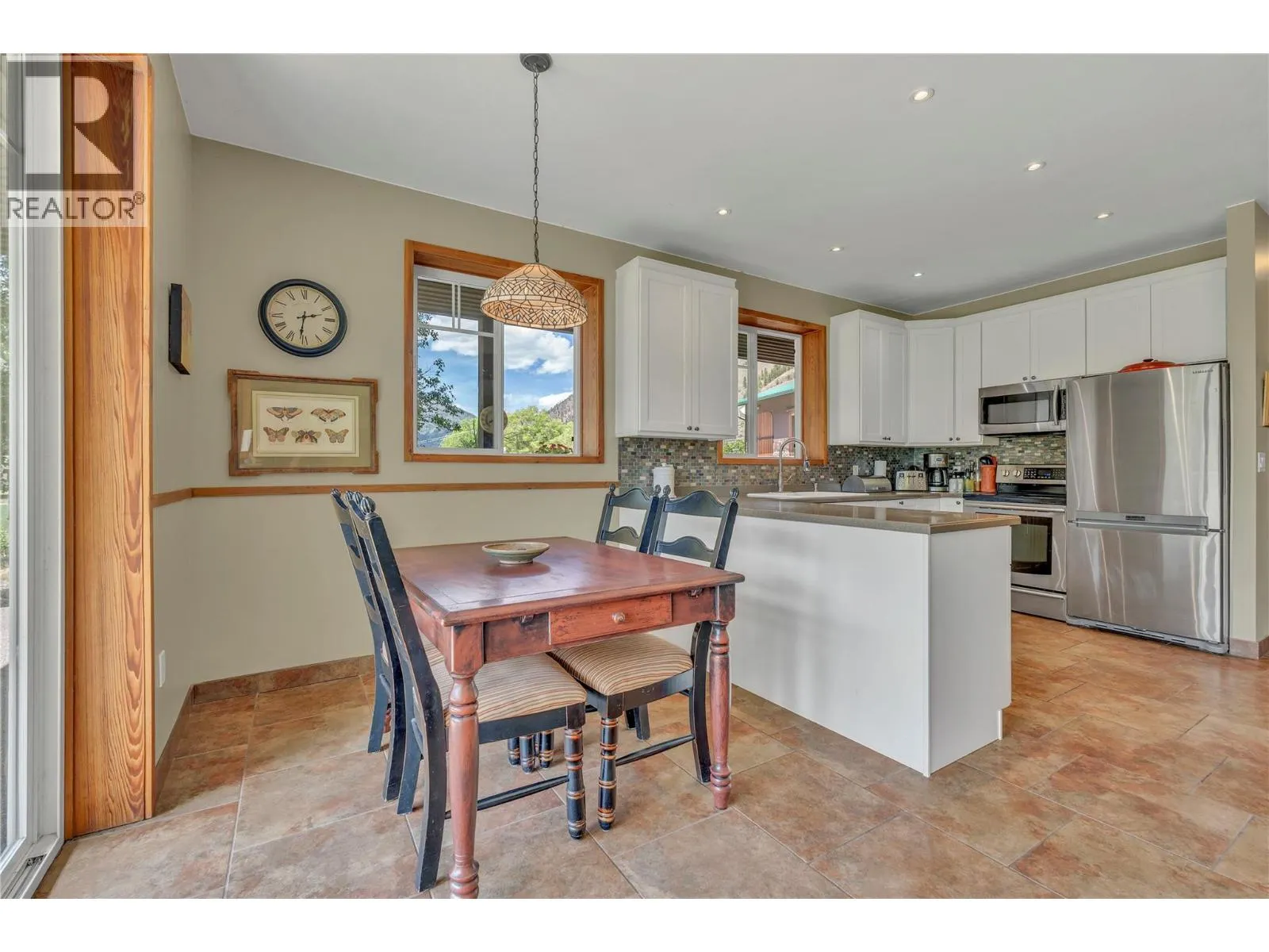 2795 Liddicoat Road