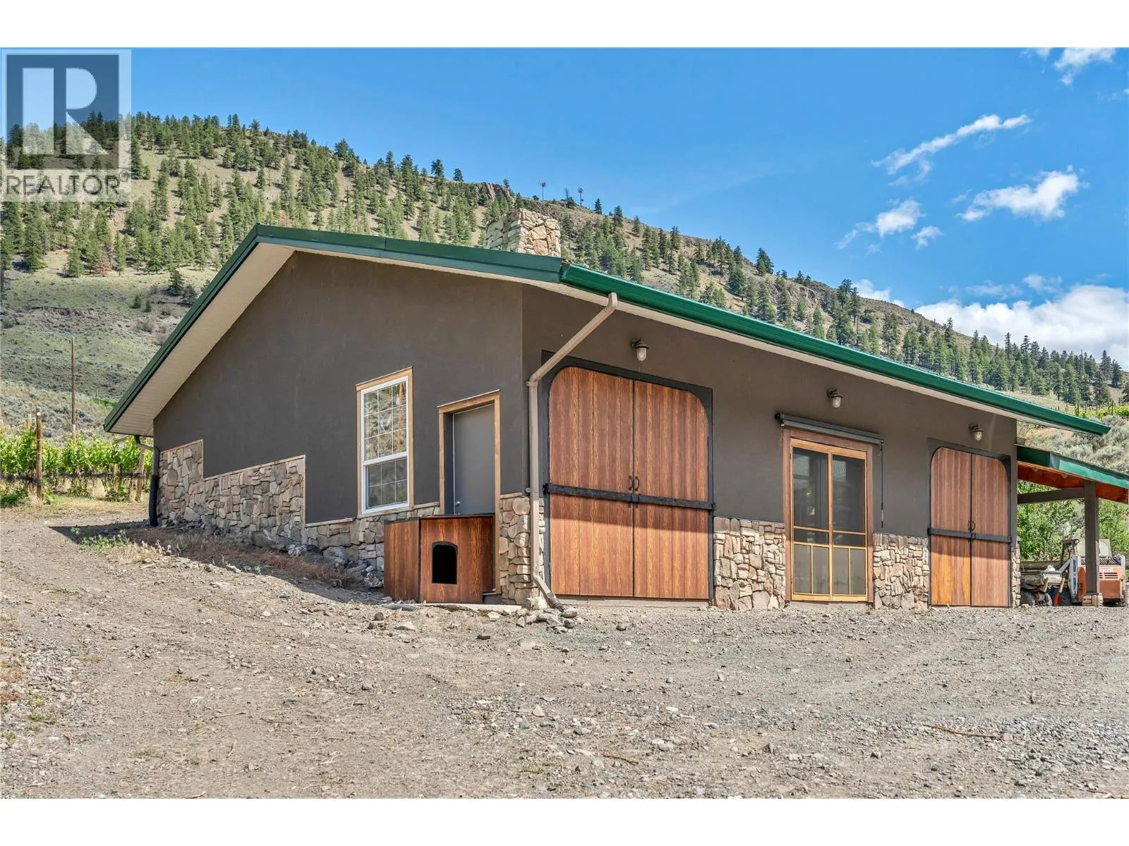 2795 Liddicoat Road