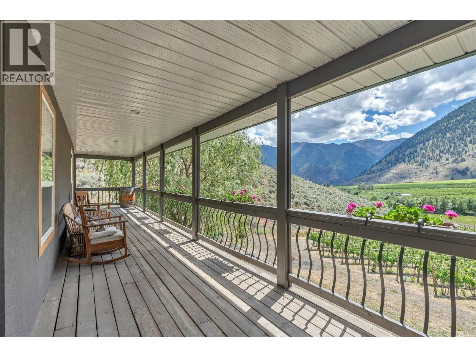 2795 Liddicoat Road