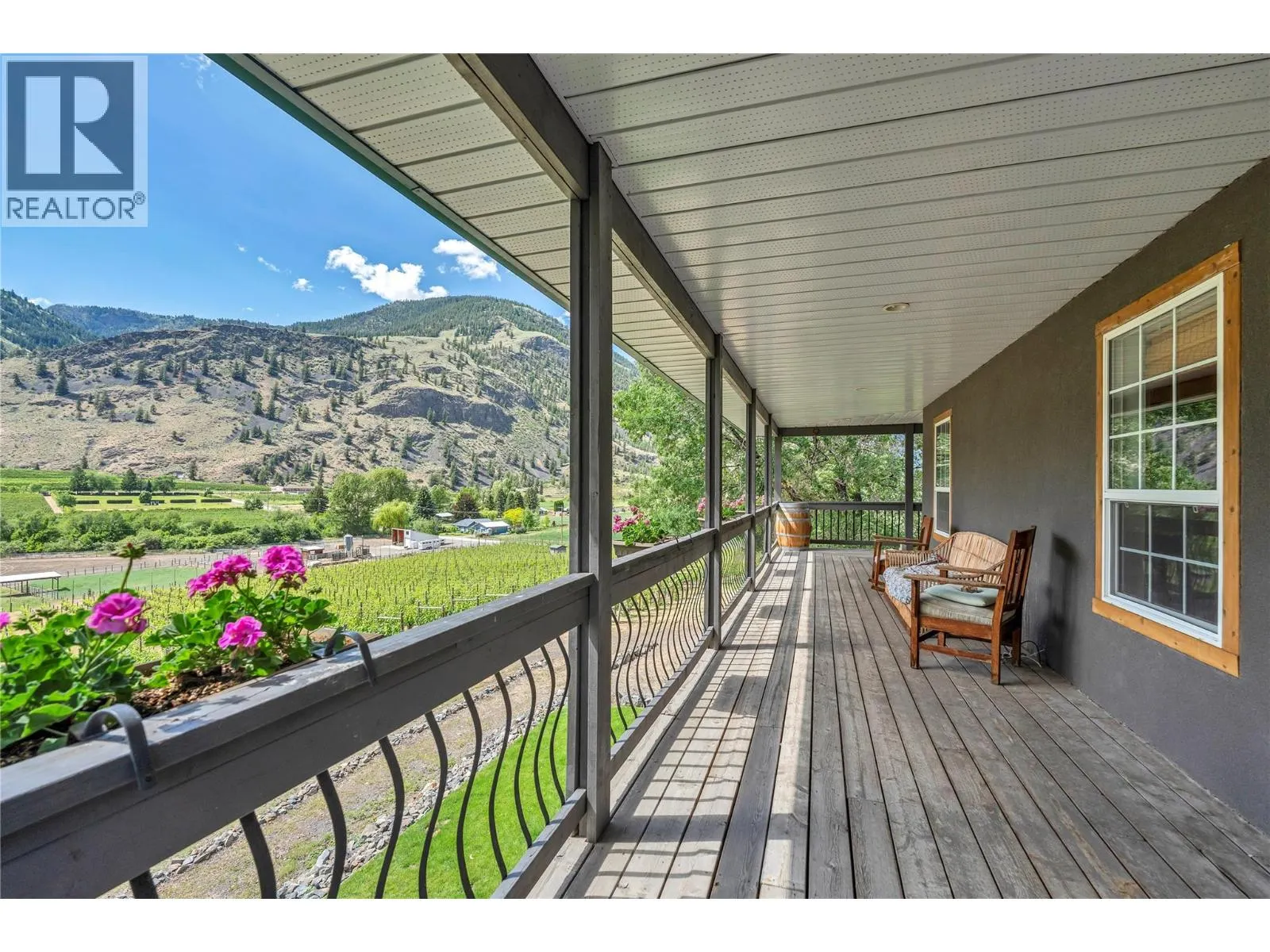 2795 Liddicoat Road