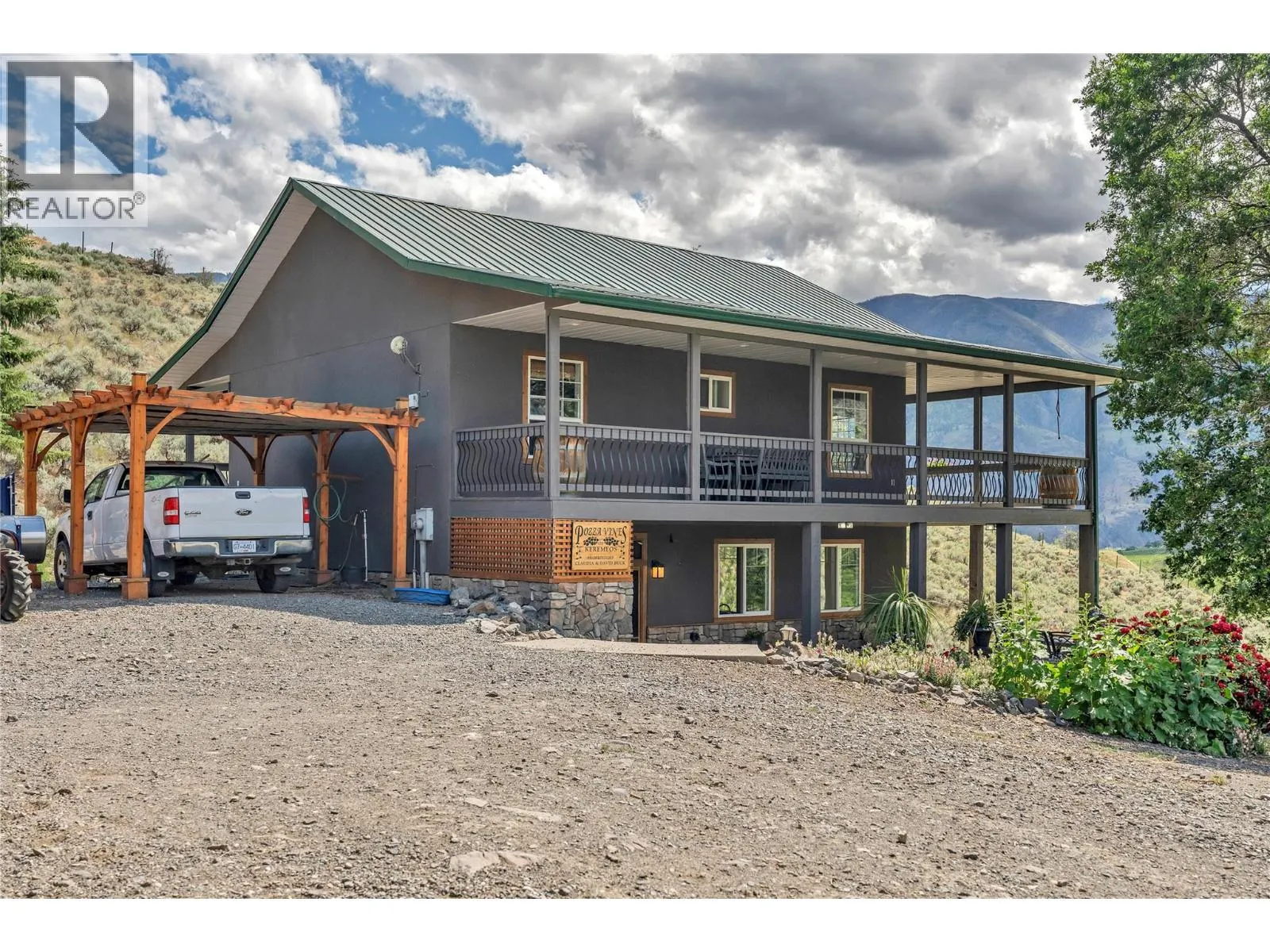 2795 Liddicoat Road