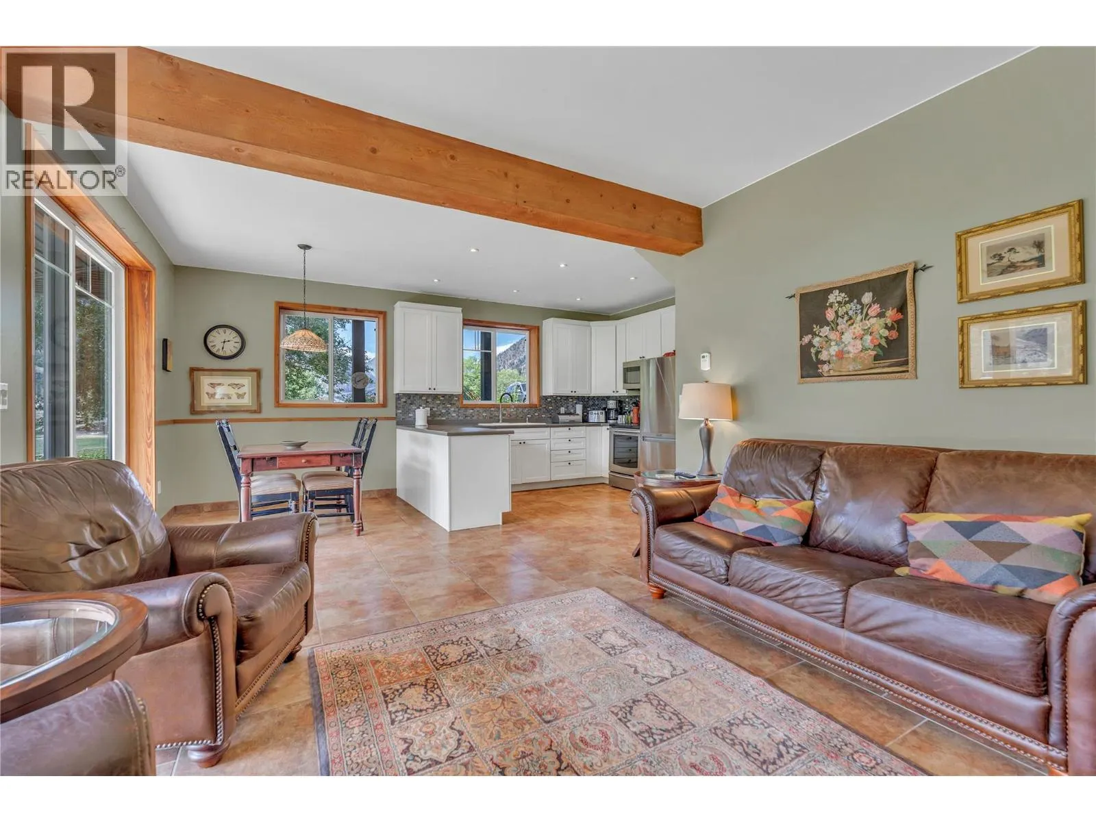 2795 Liddicoat Road