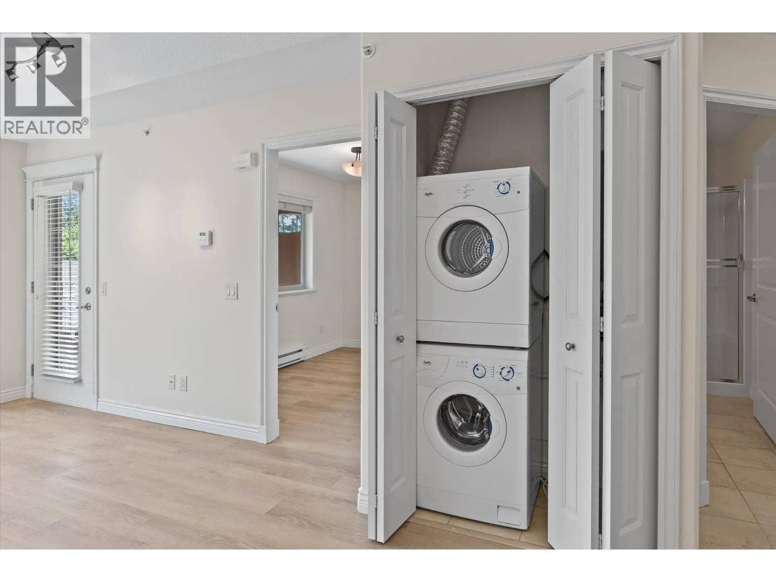 4433 Gordon Drive Unit# 212