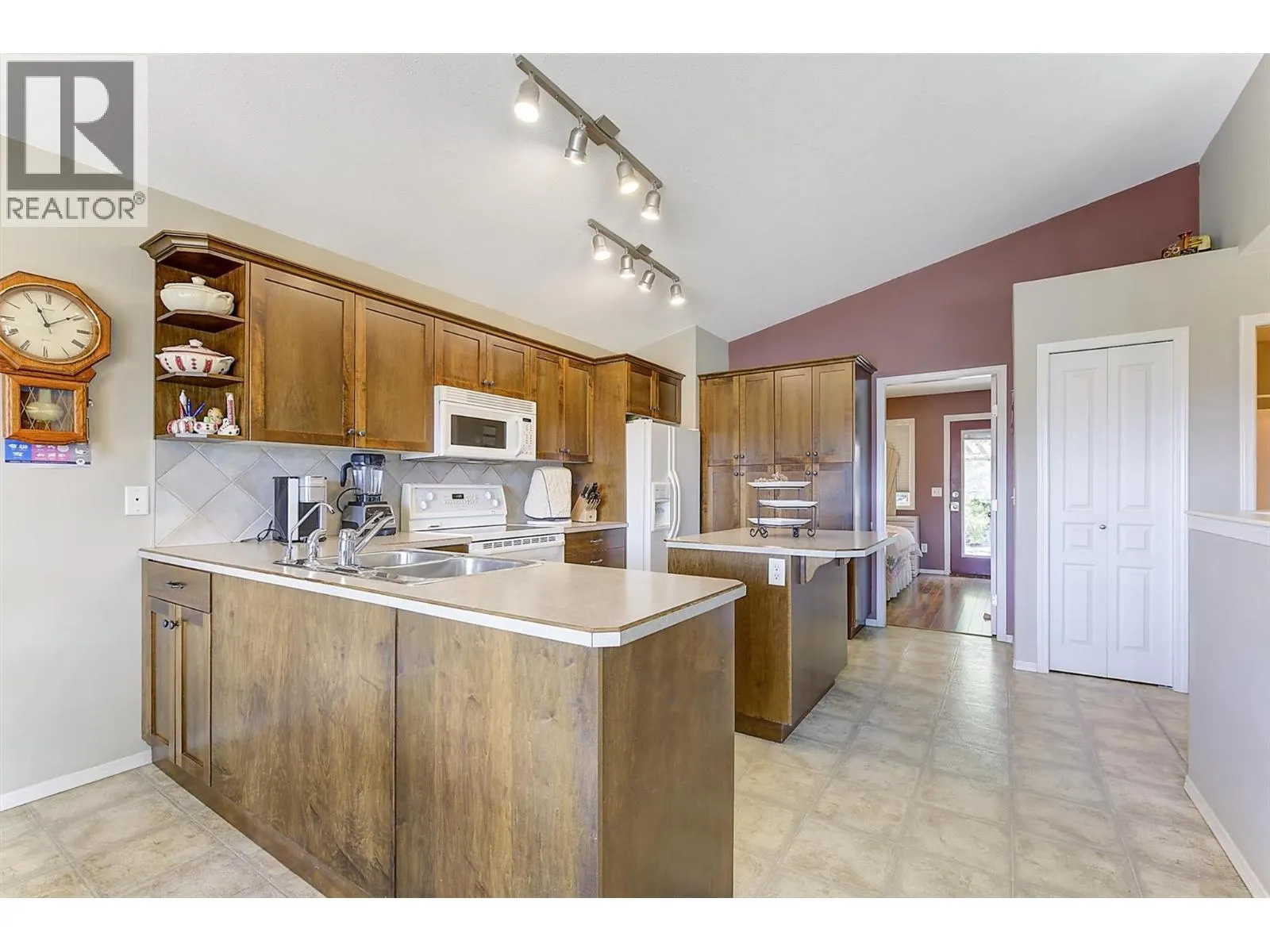 3684 Morningside Drive