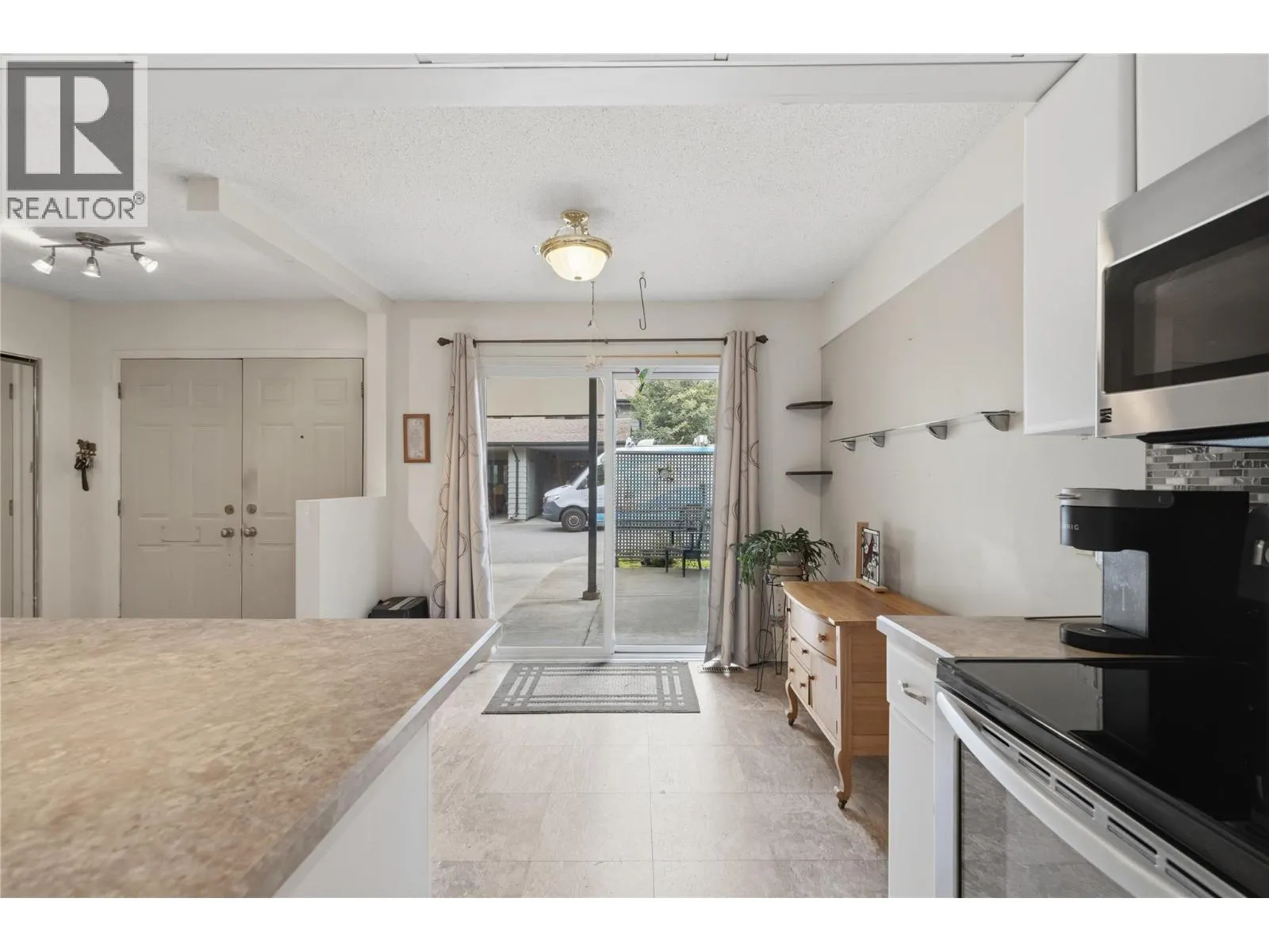 1050 SPRINGFIELD Road Unit# 115