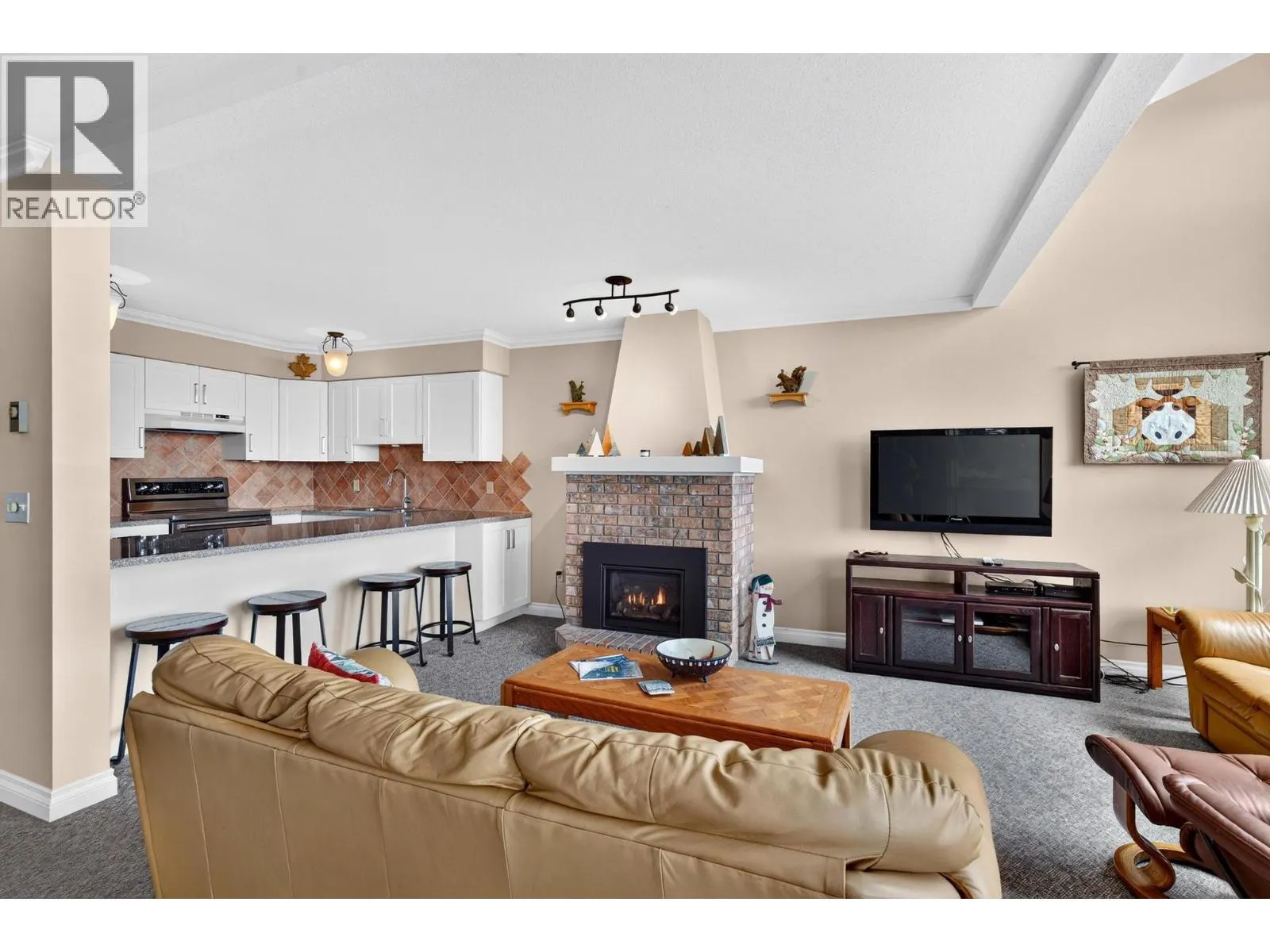 7615 Porcupine Road Unit# 1