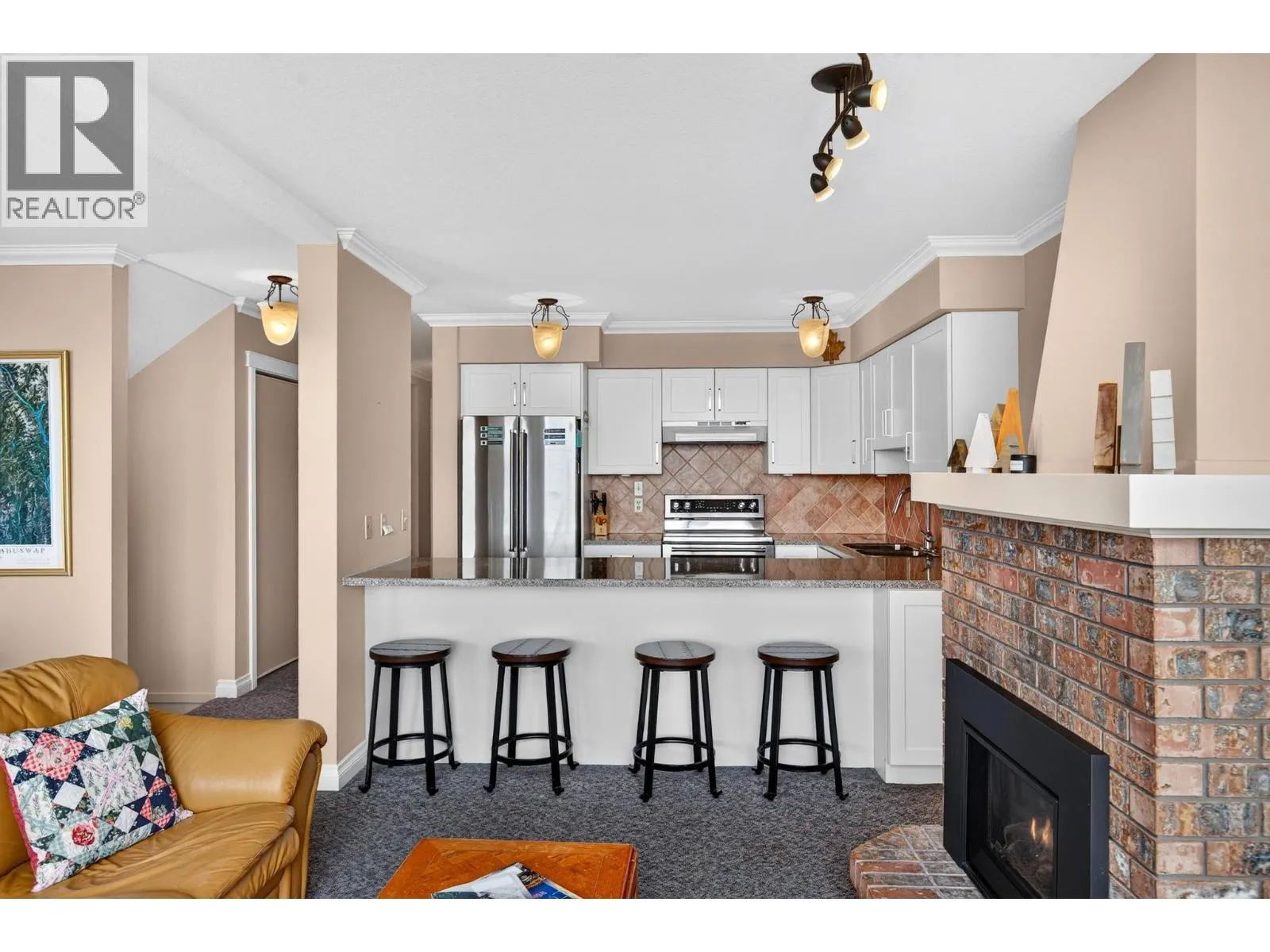 7615 Porcupine Road Unit# 1