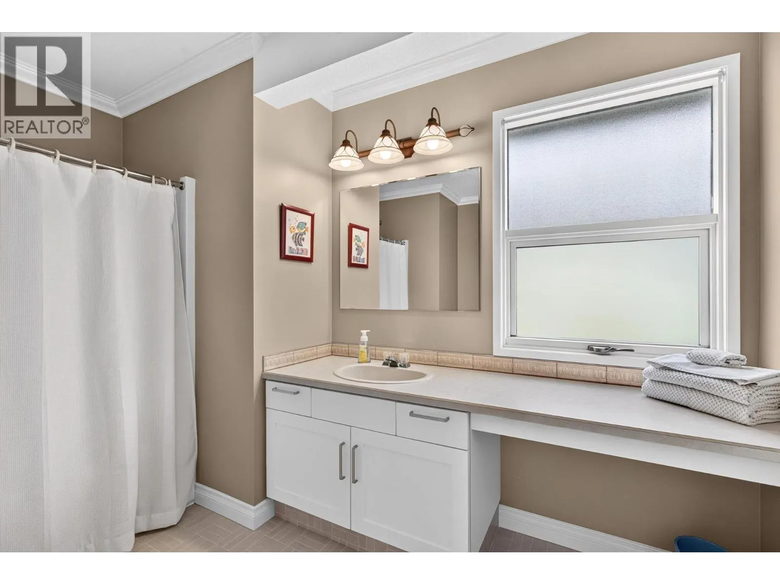 7615 Porcupine Road Unit# 1