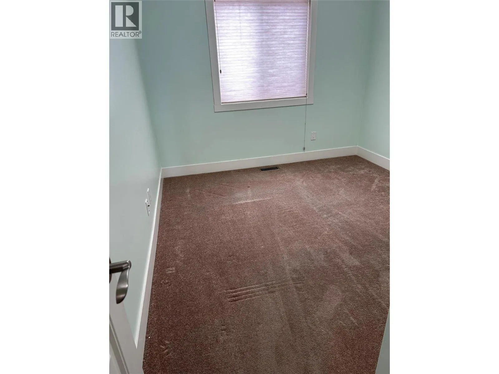 1040 Mt Revelstoke Place Unit# 15