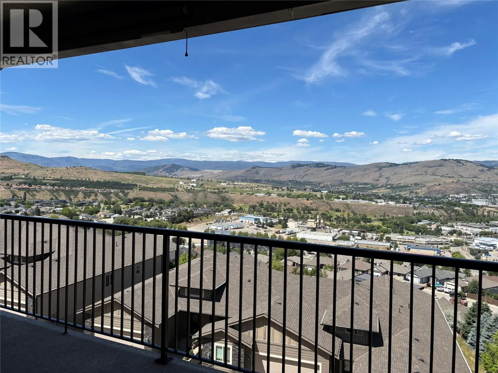 1040 Mt Revelstoke Place Unit# 15