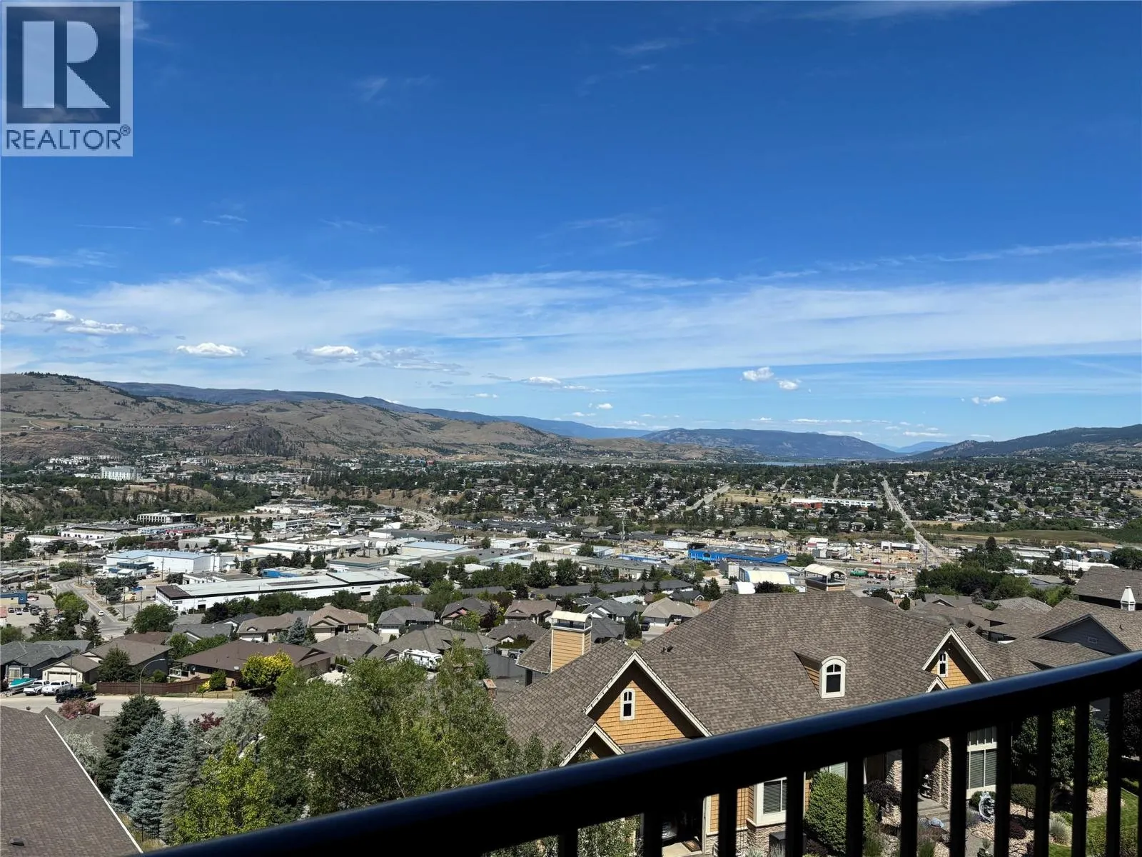 1040 Mt Revelstoke Place Unit# 15
