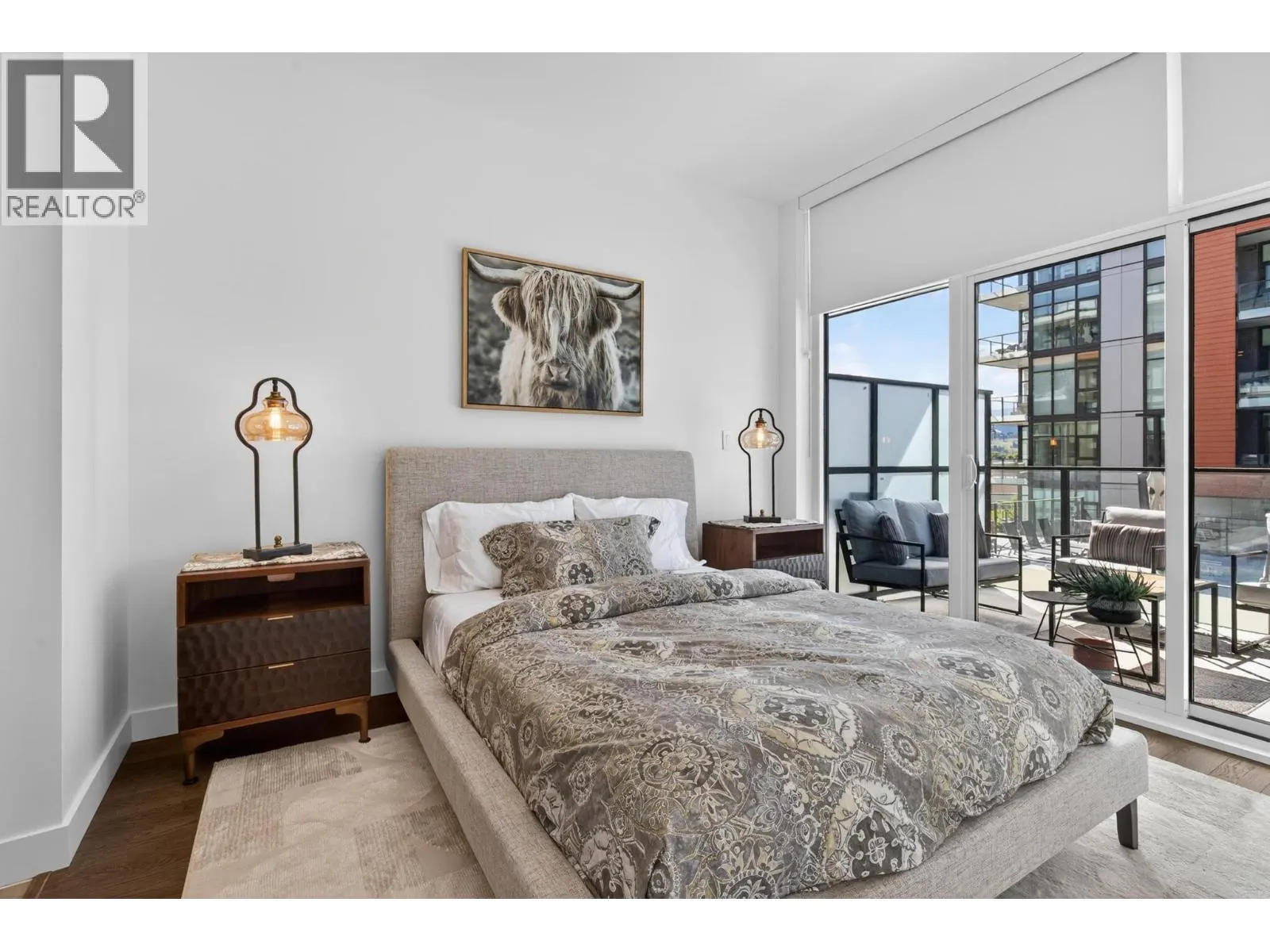 3389 Lakeshore Road Unit# 314