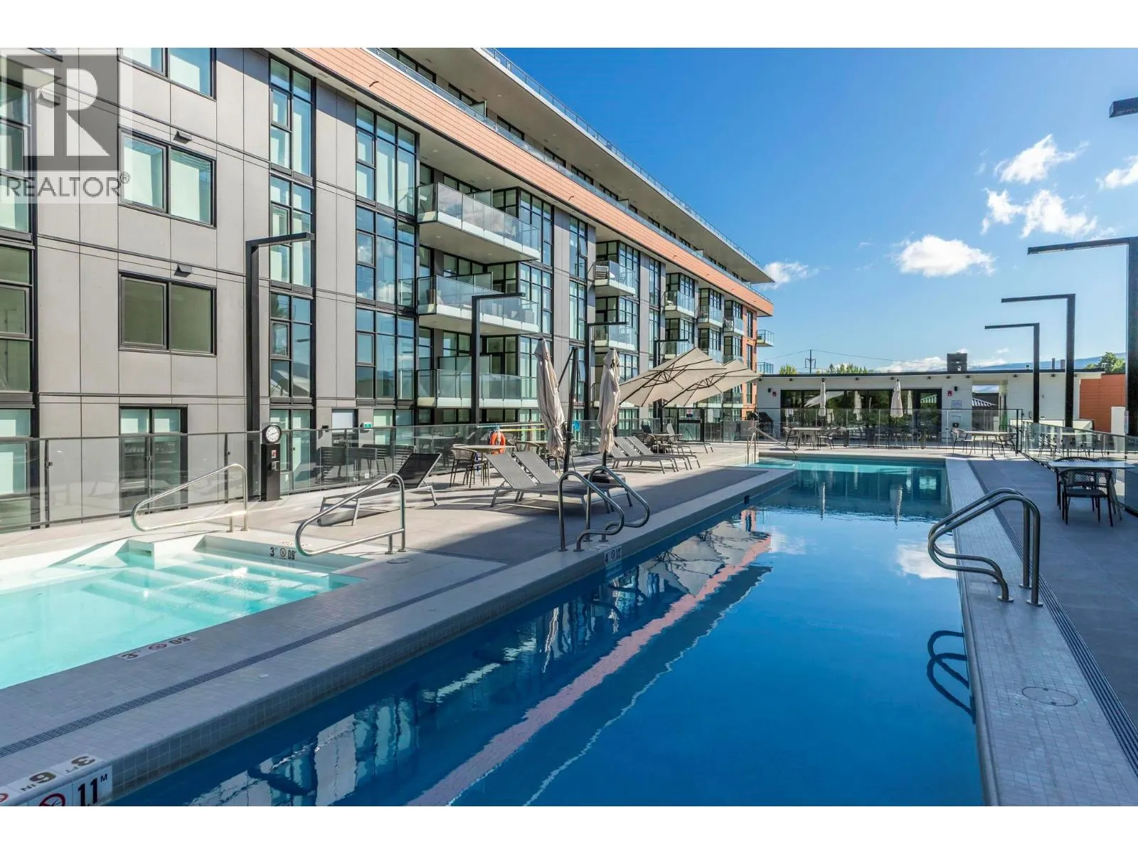 3389 Lakeshore Road Unit# 314