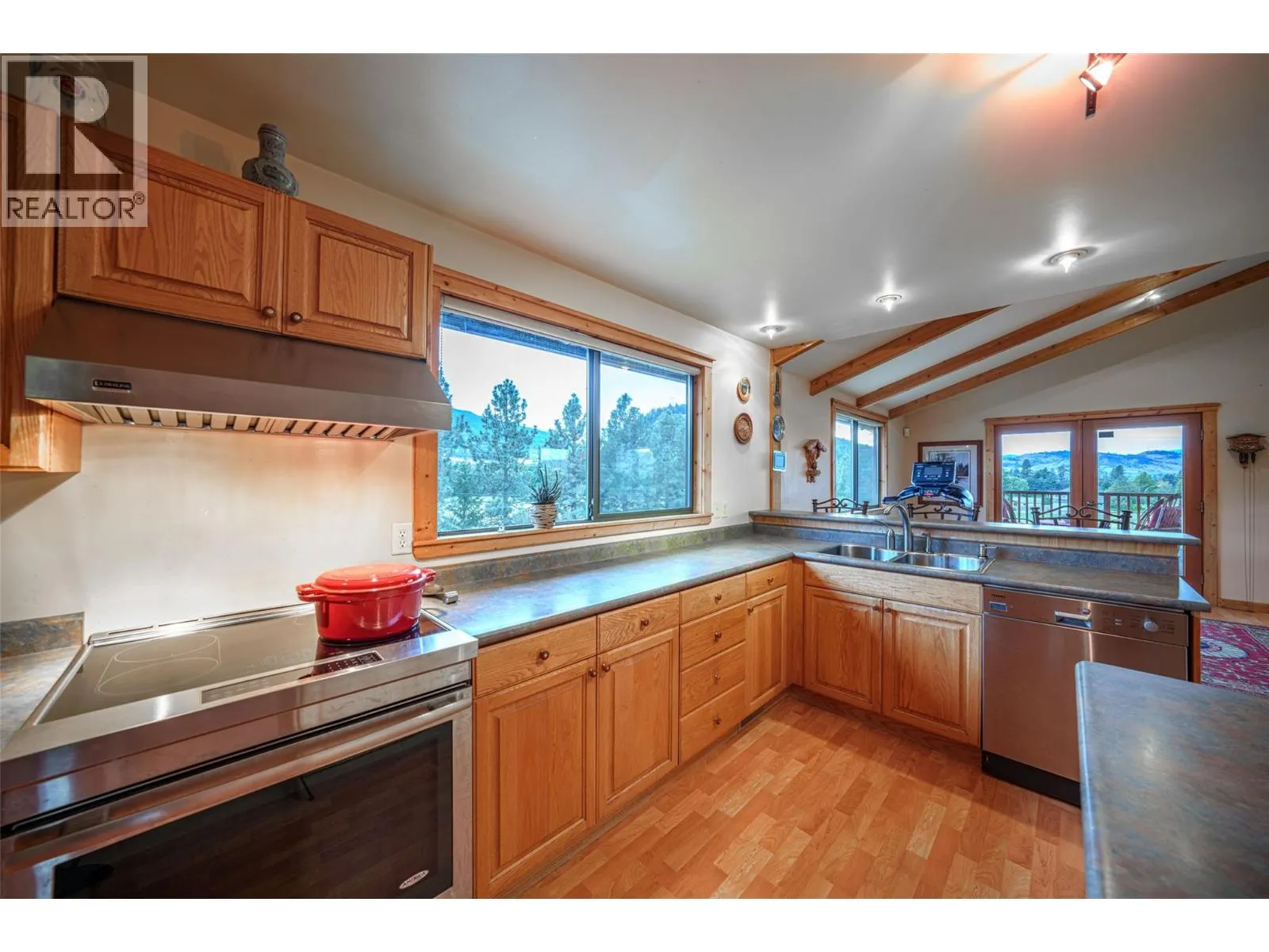 9109 Mackie Drive