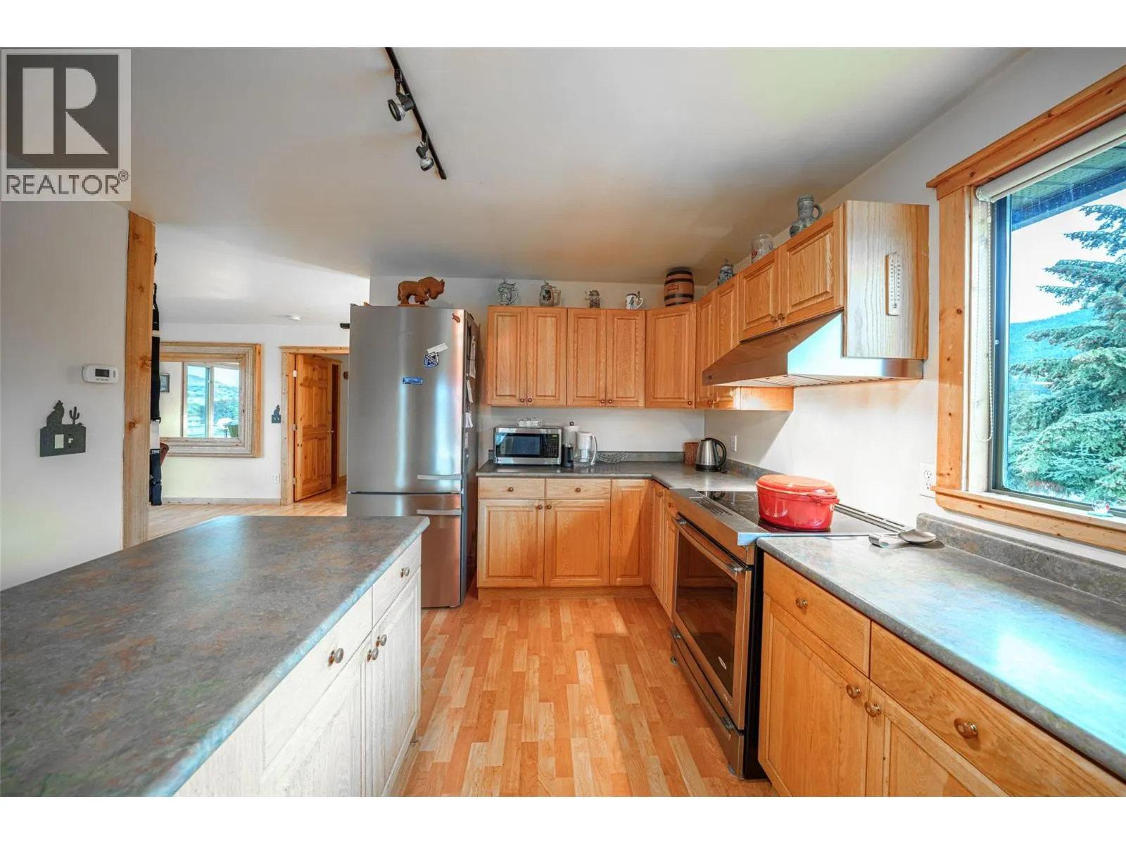 9109 Mackie Drive