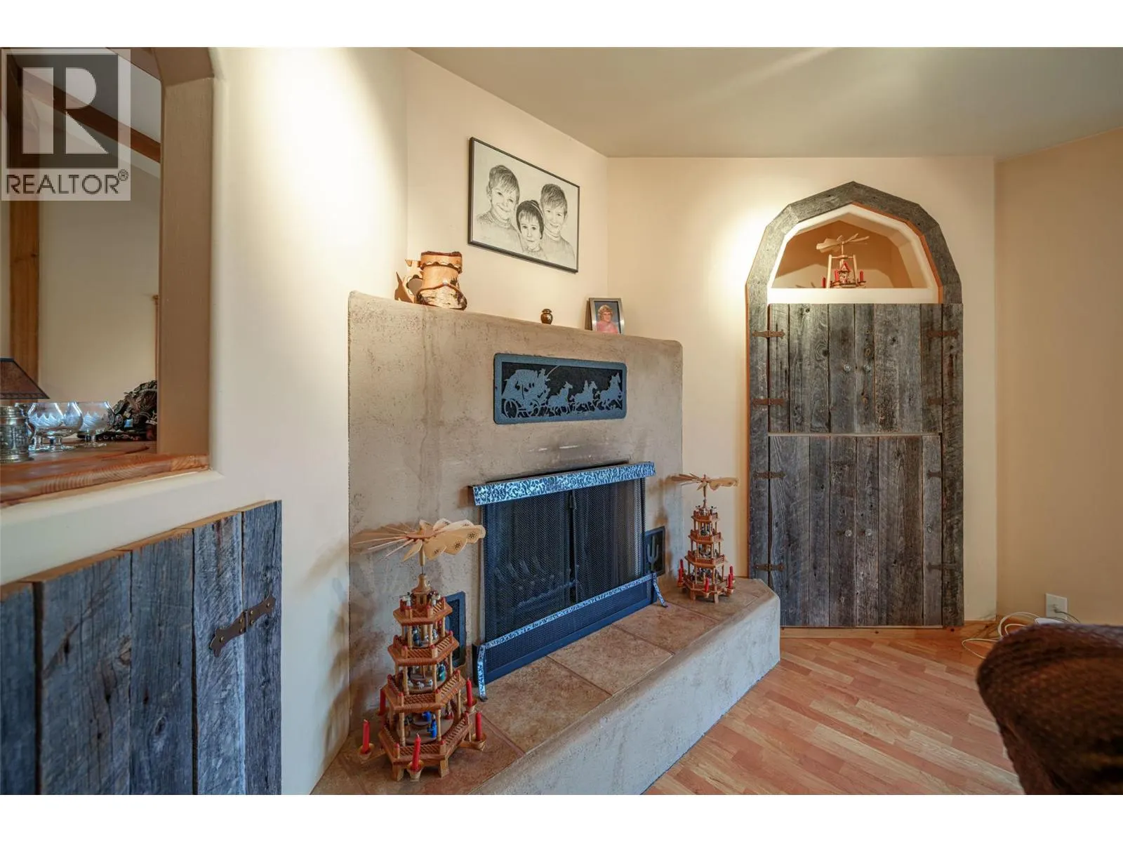 9109 Mackie Drive
