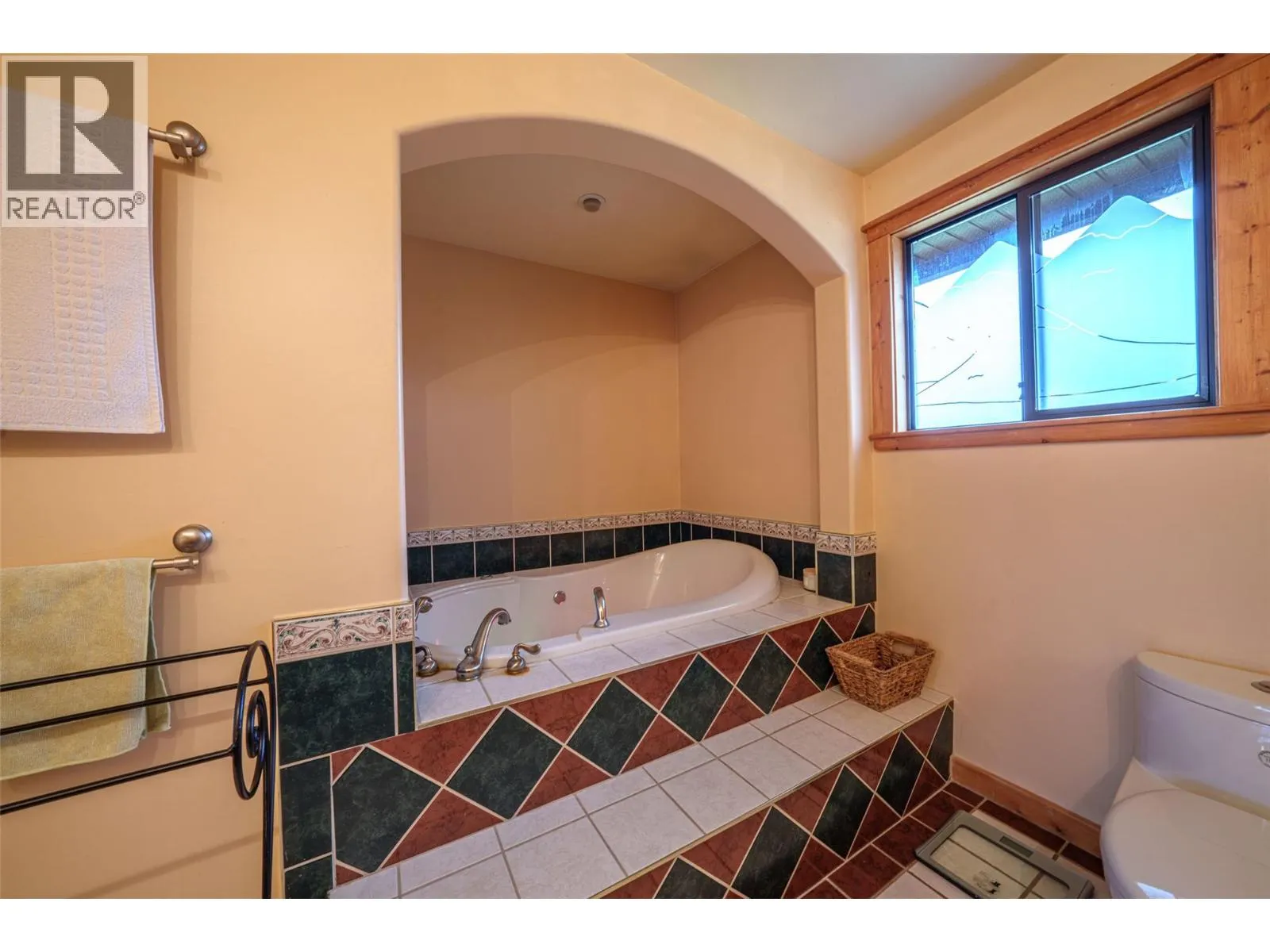 9109 Mackie Drive