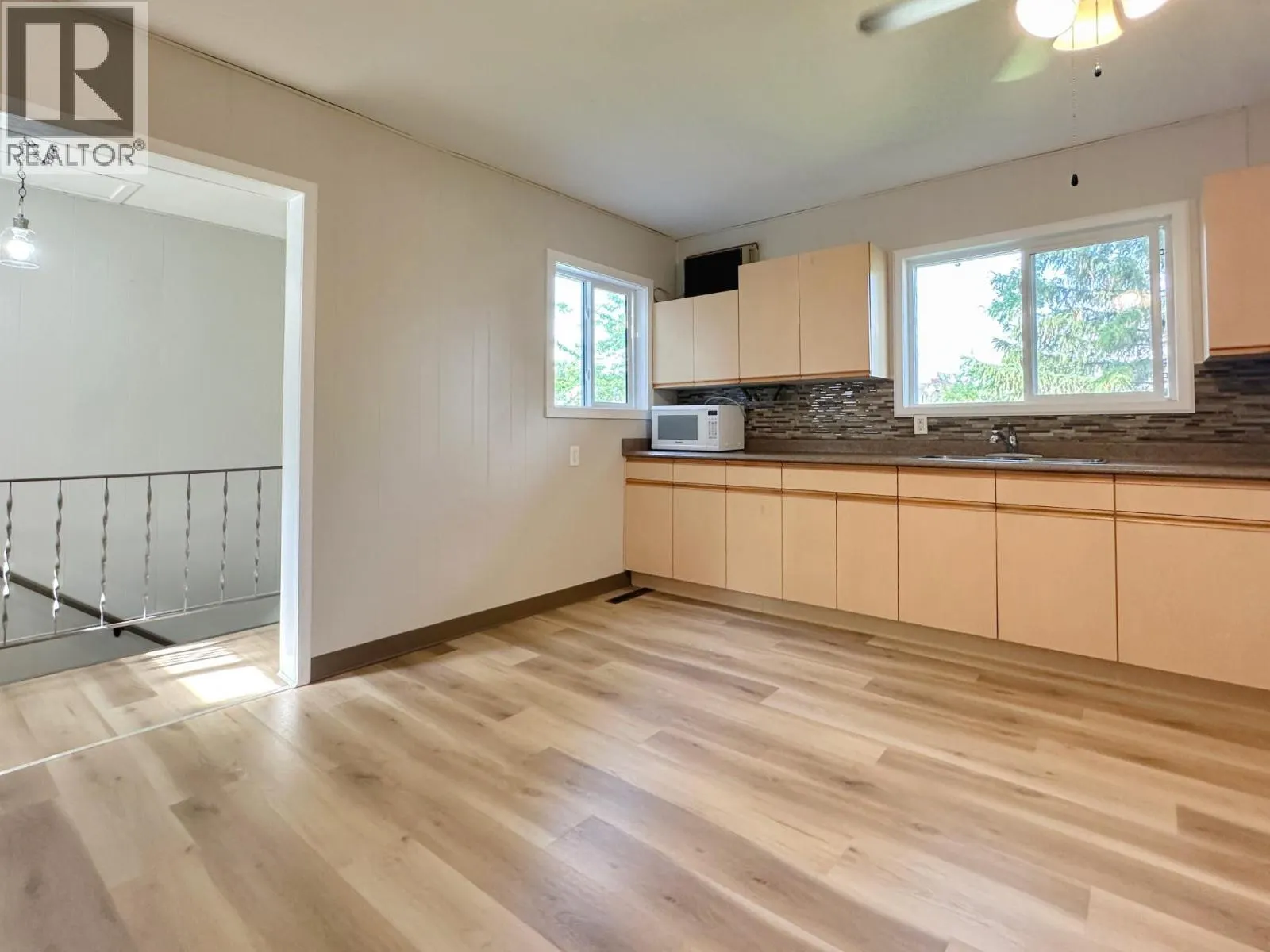 6910 PONDEROSA Drive
