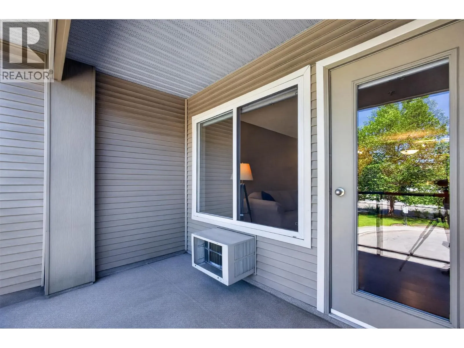 135 Ziprick Road Unit# 204