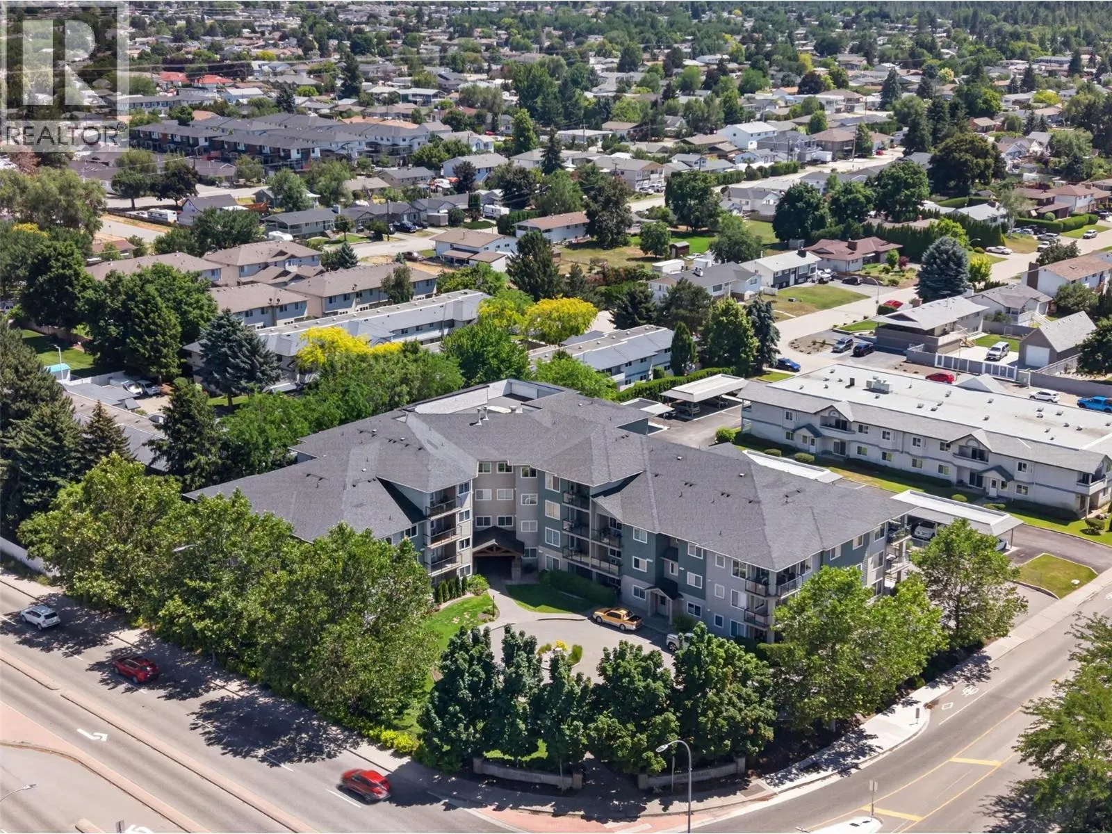 135 Ziprick Road Unit# 204