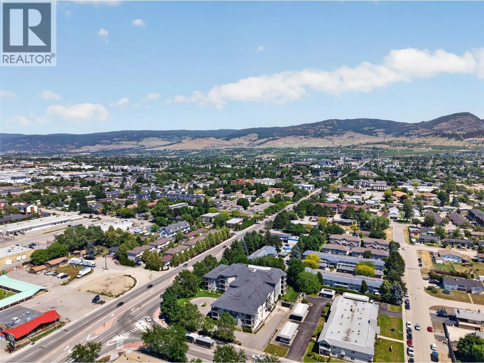 135 Ziprick Road Unit# 204