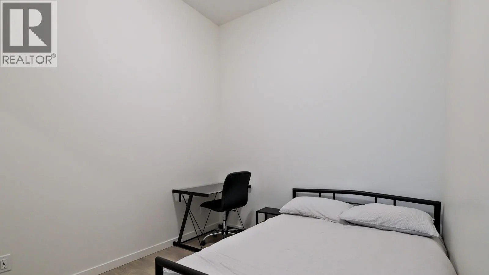 625 Academy Way Unit# PH11