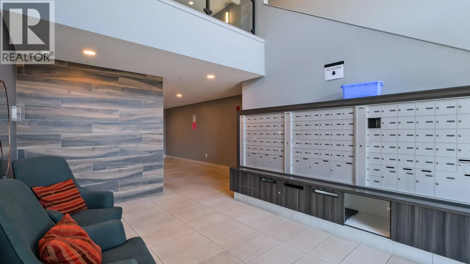 625 Academy Way Unit# PH11