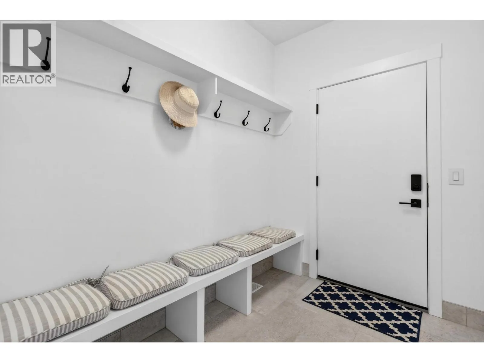 9201 Okanagan Centre Road W Unit# 13