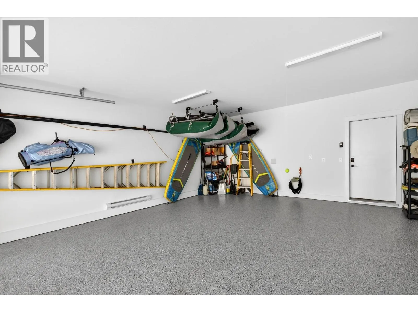 9201 Okanagan Centre Road W Unit# 13