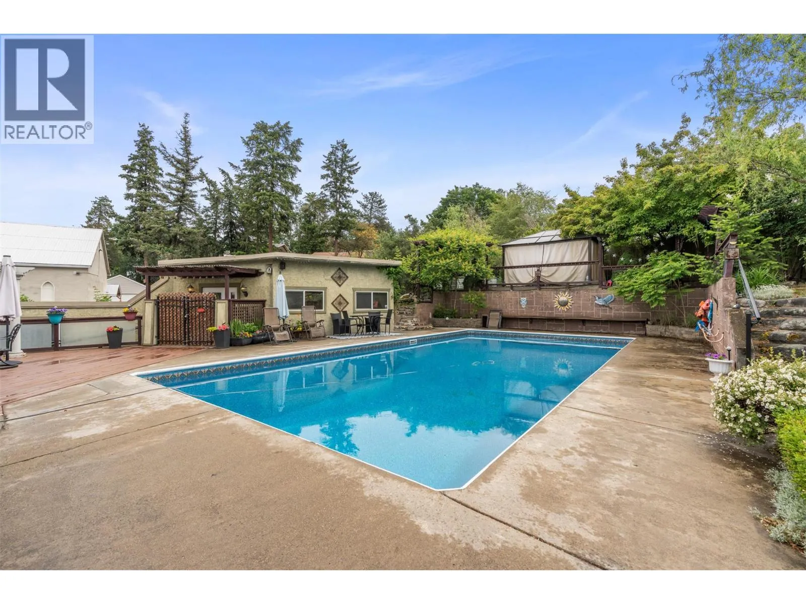4105 Pleasant Valley Road
