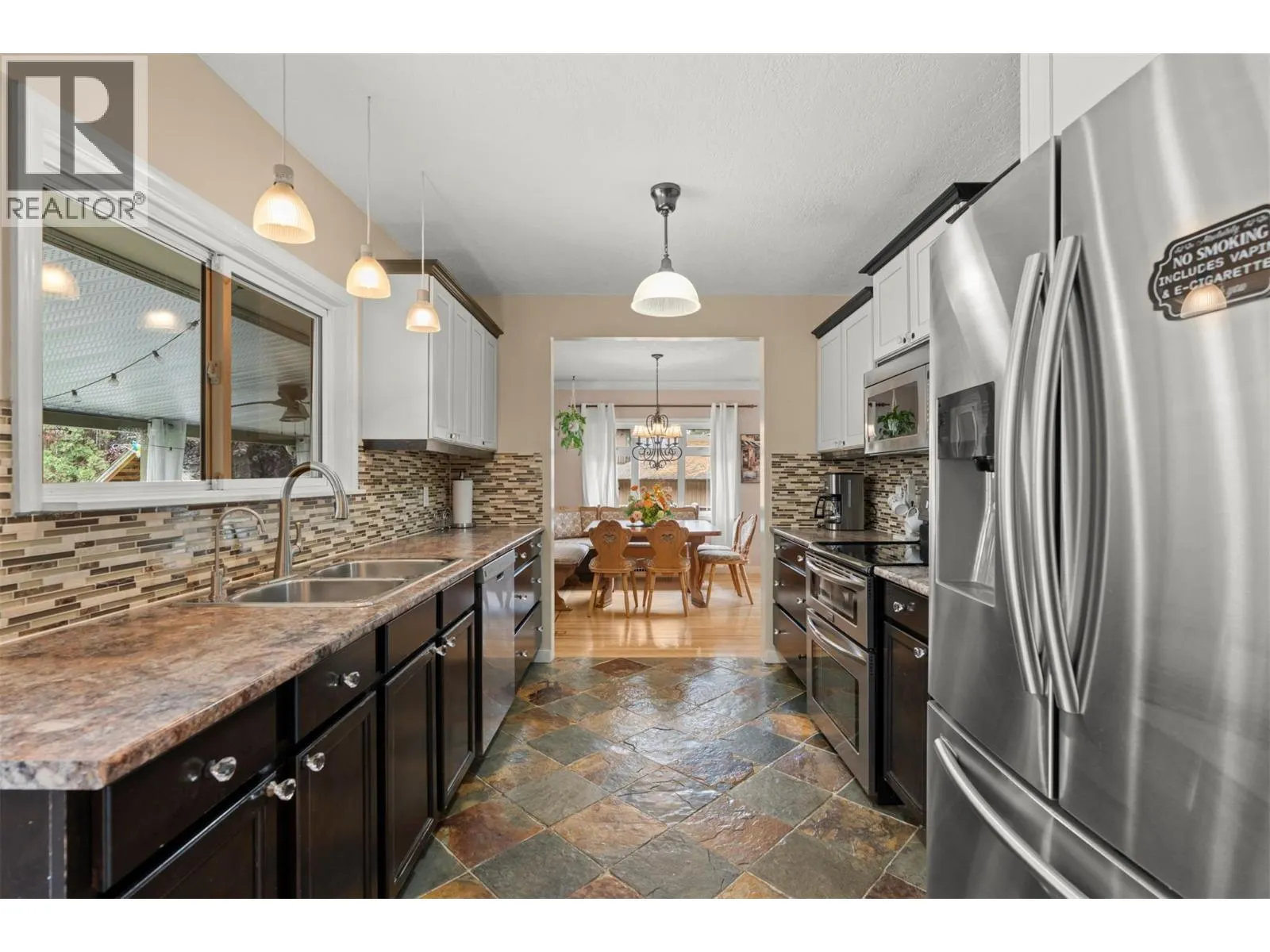 4105 Pleasant Valley Road