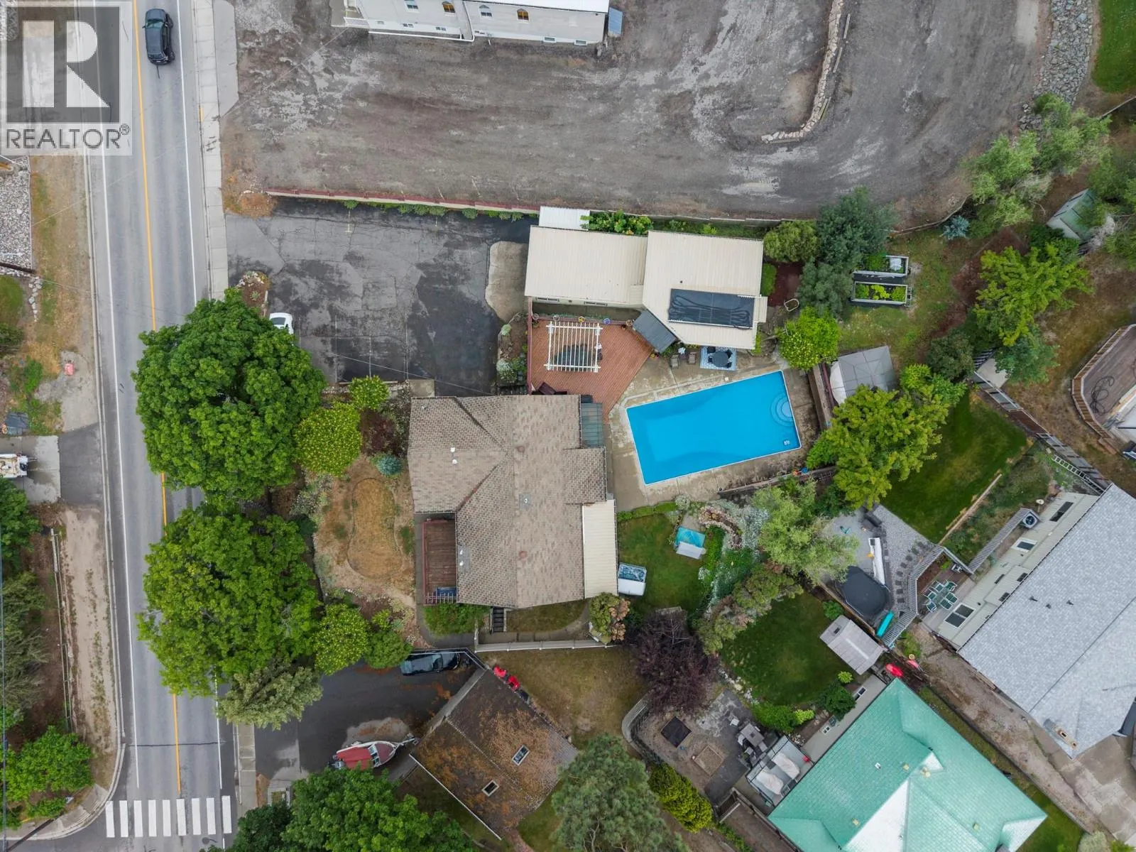4105 Pleasant Valley Road
