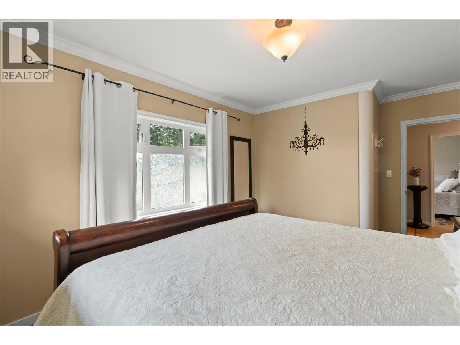 4105 Pleasant Valley Road