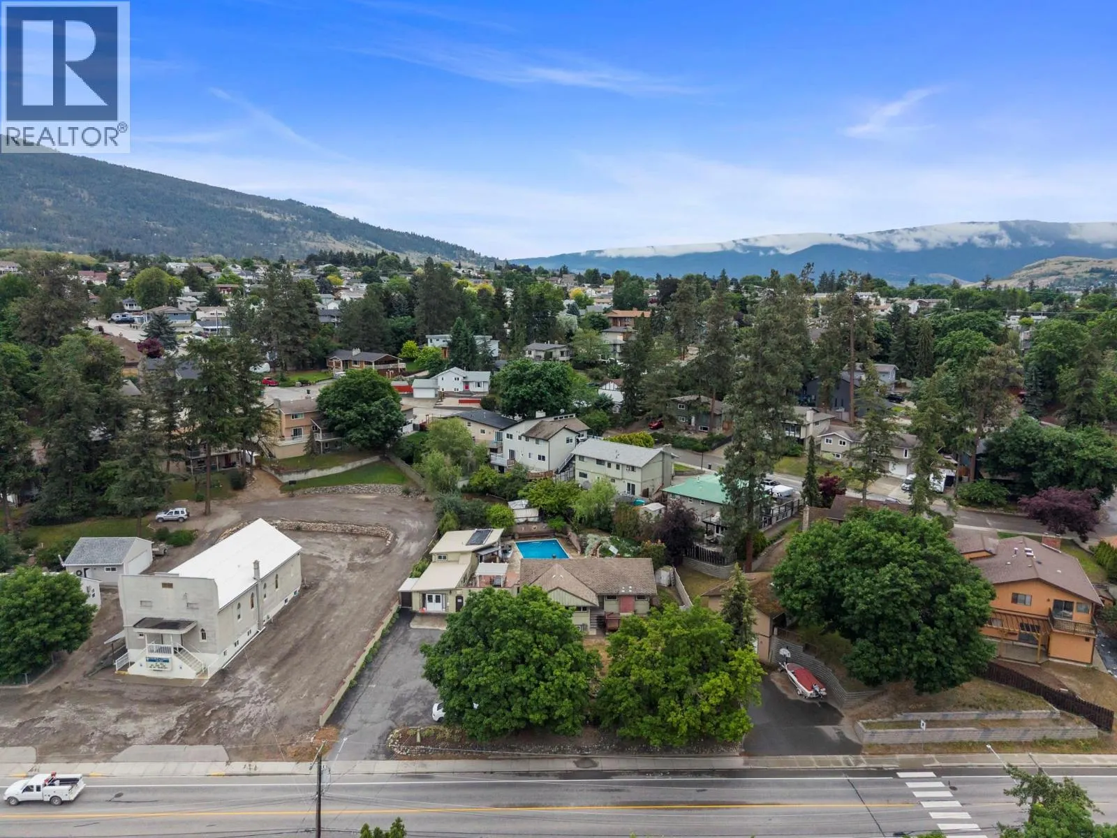 4105 Pleasant Valley Road