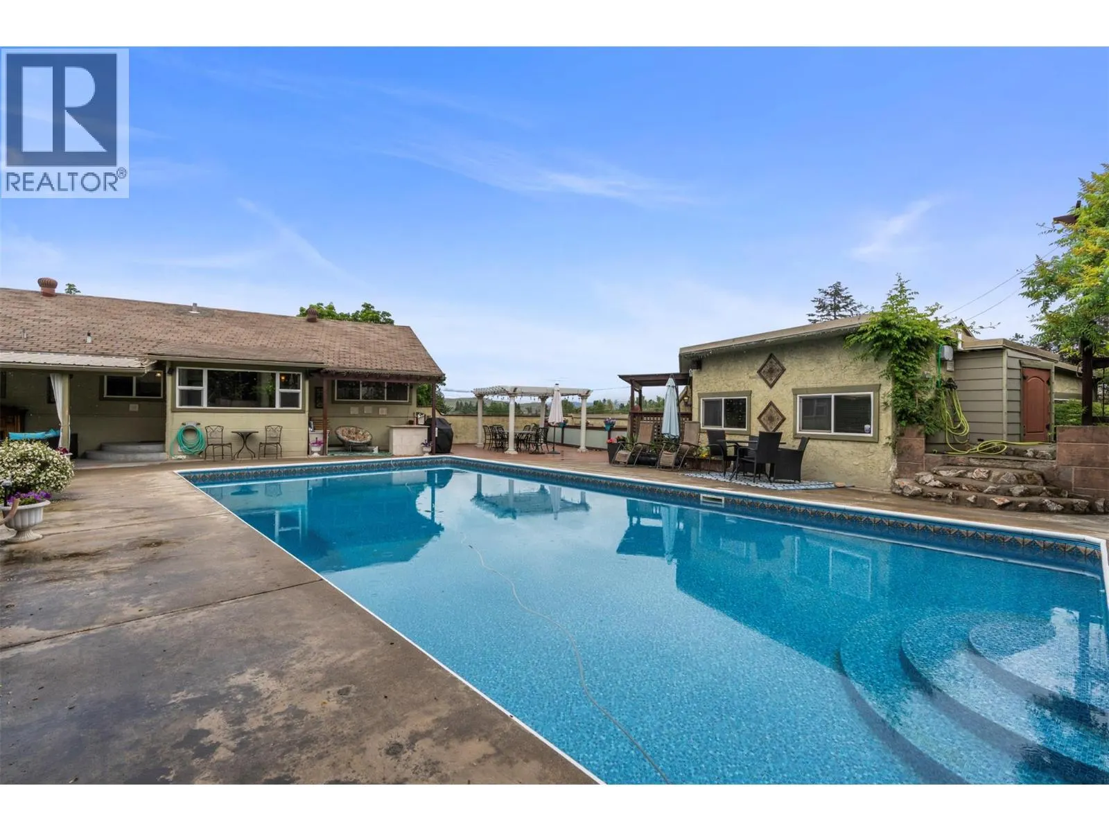 4105 Pleasant Valley Road