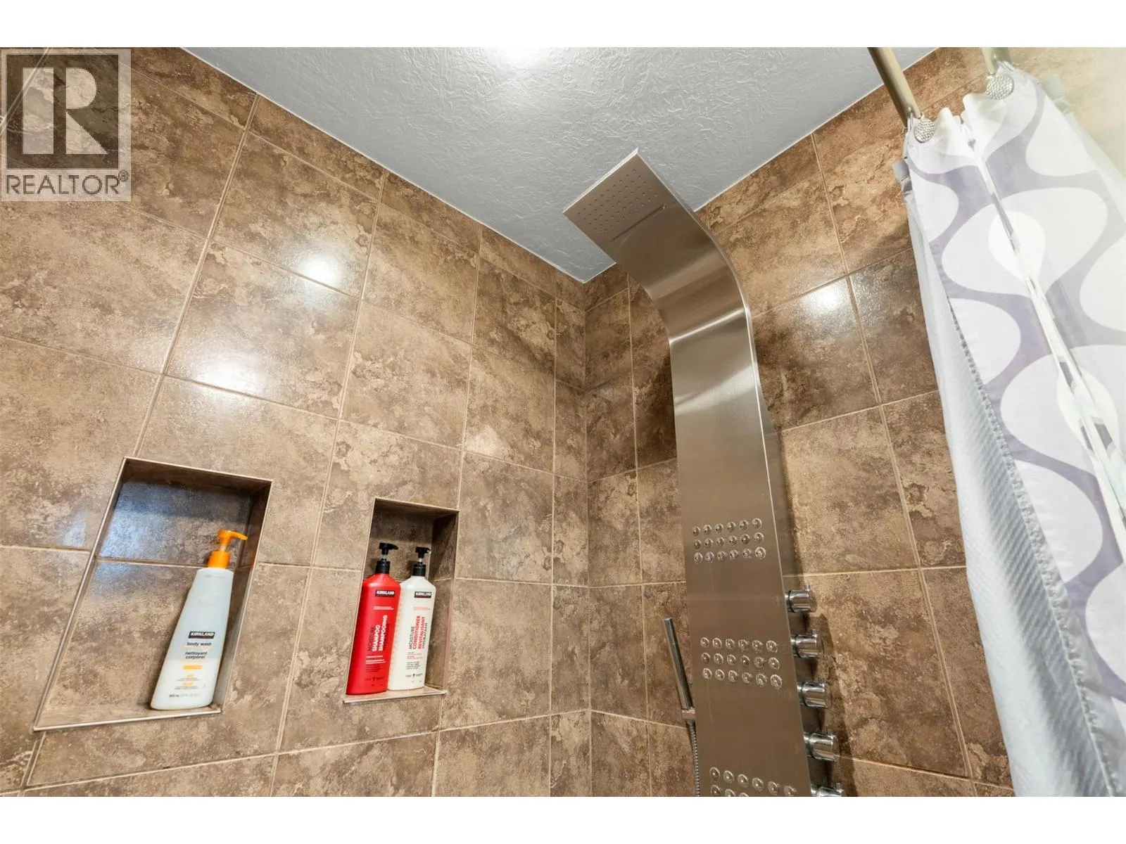 4105 Pleasant Valley Road