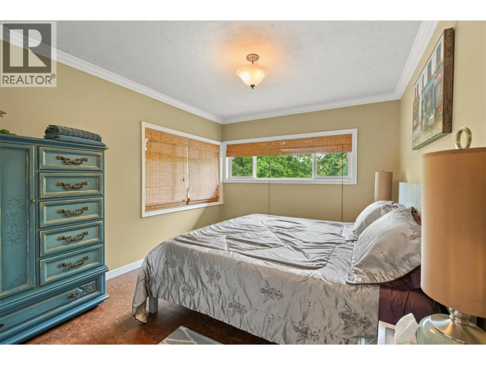 4105 Pleasant Valley Road