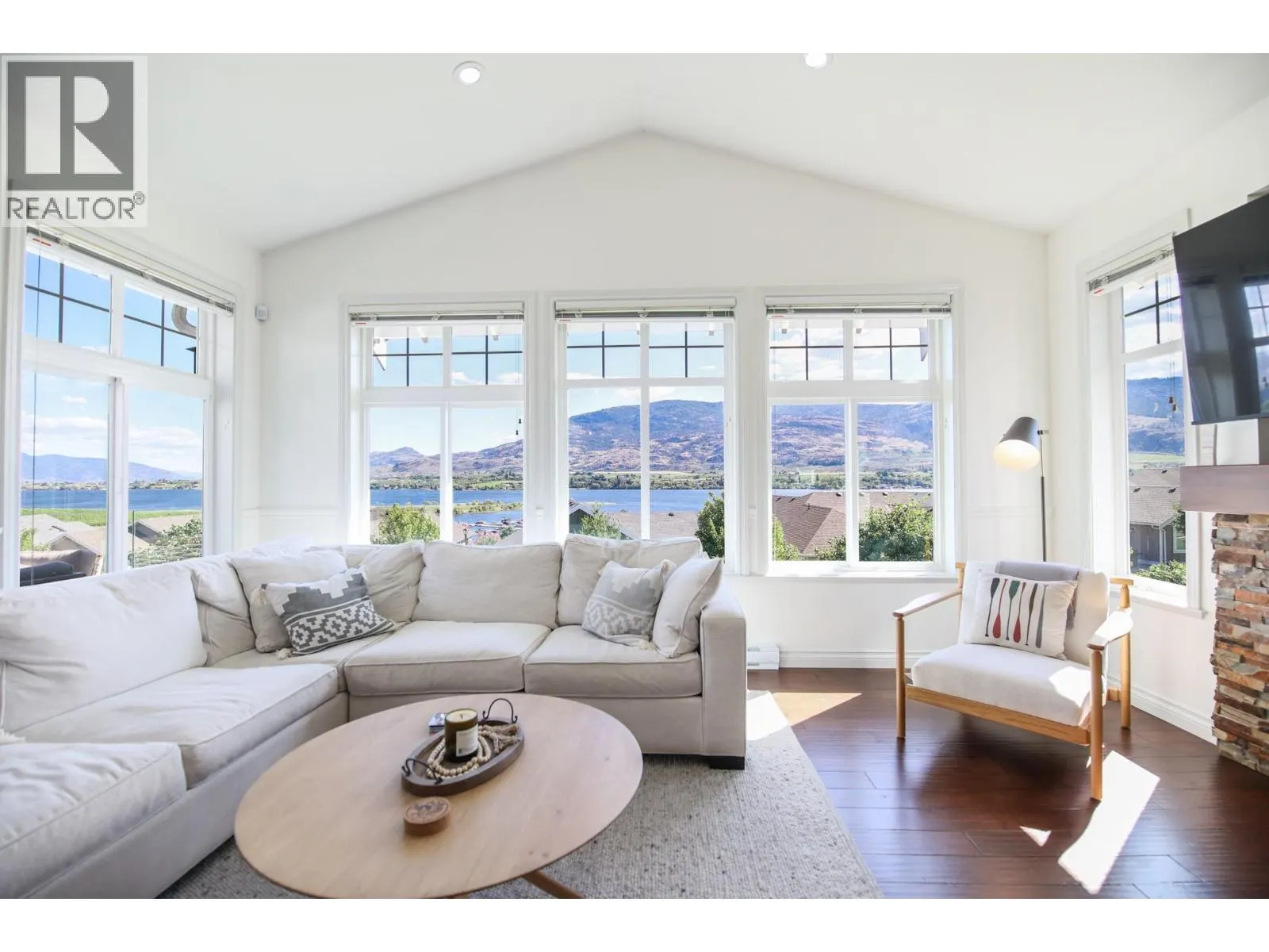 2450 Radio Tower Road Unit# 204