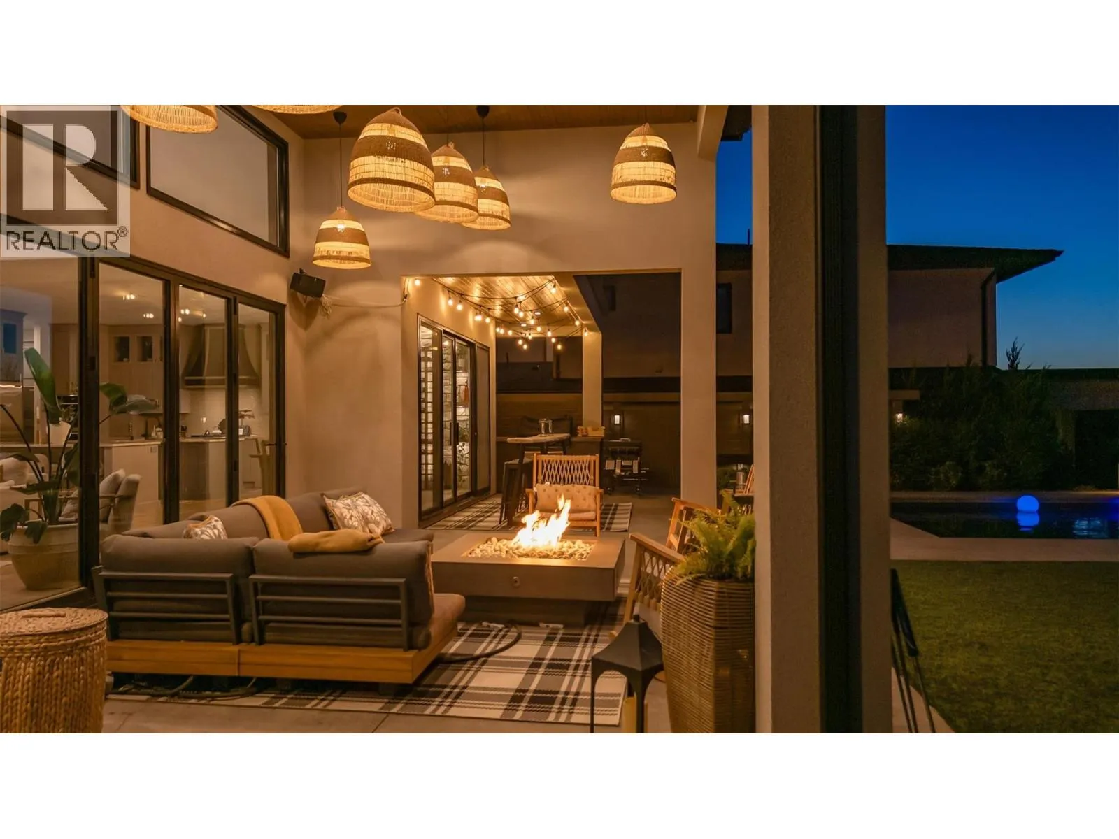 1612 Vincent Place