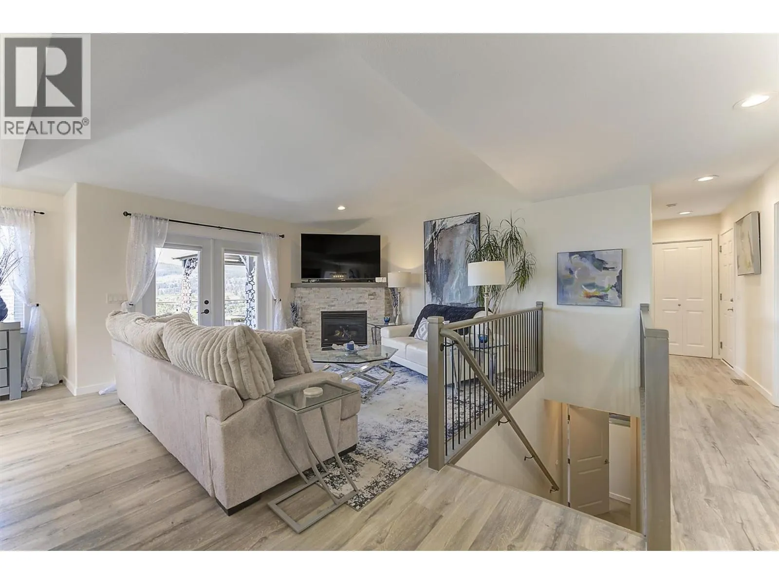 3088 Sageview Road