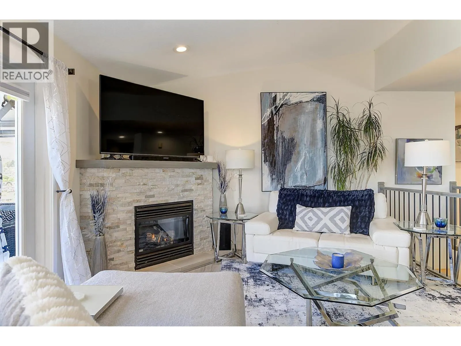 3088 Sageview Road