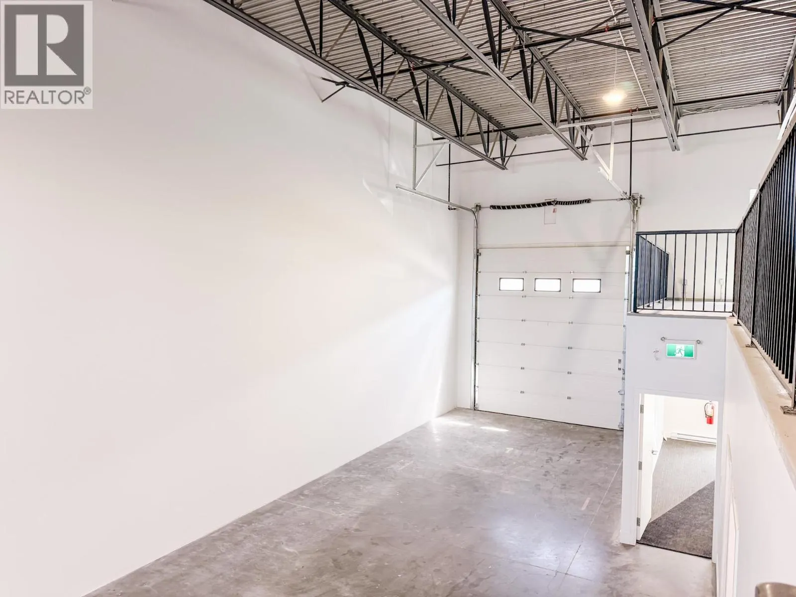 310 Hiram Walker Court Unit# 106