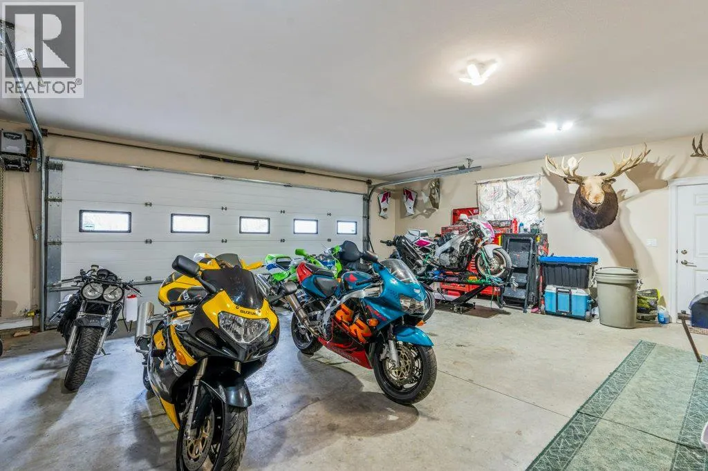 5694 Trans Canada Highway NW